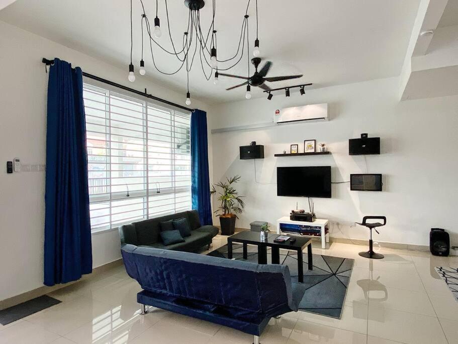 Desaru Twin Home 32pax (2 units) KTV-Netflix-BBQ photo 6