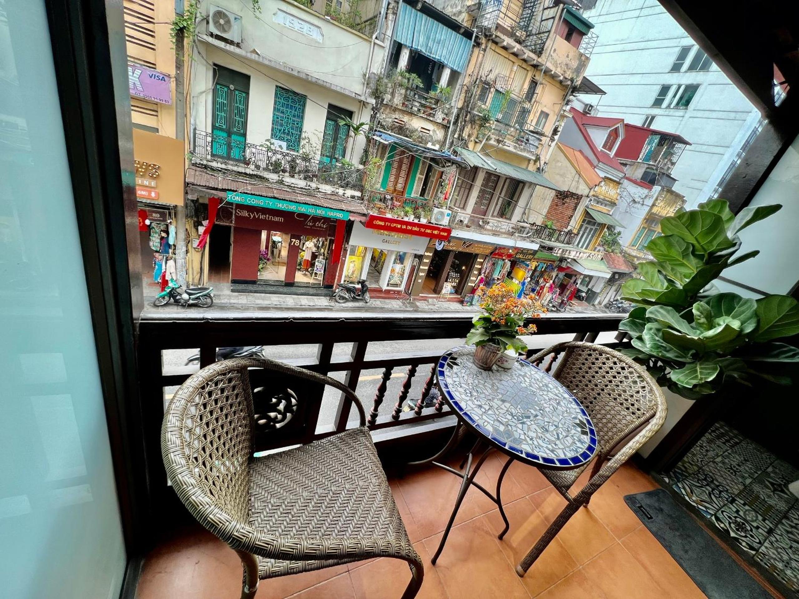 Warm Hanoi, near Hoankiem Lake, 2Brs, Old Quarter