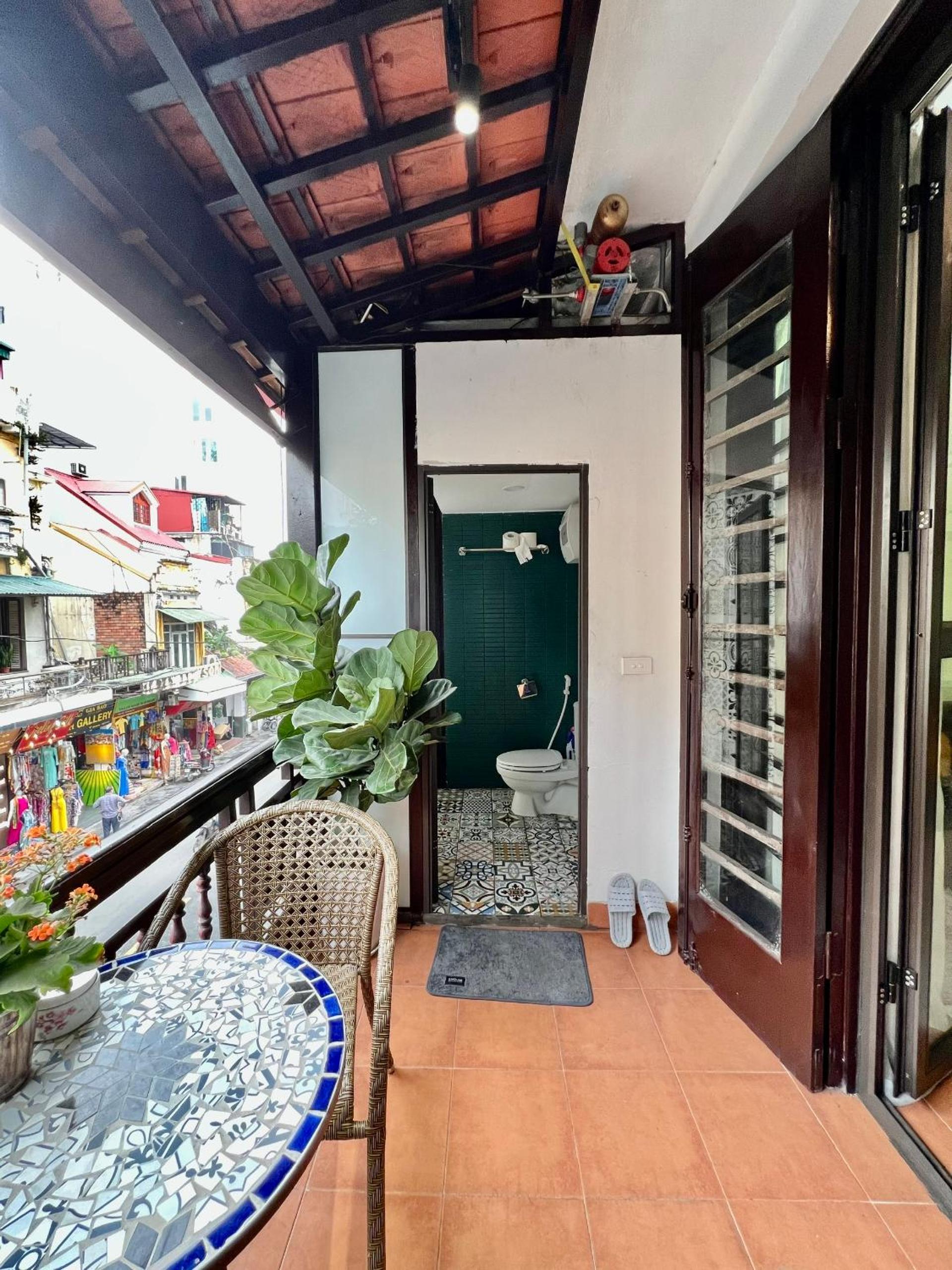 Warm Hanoi, near Hoankiem Lake, 2Brs, Old Quarter