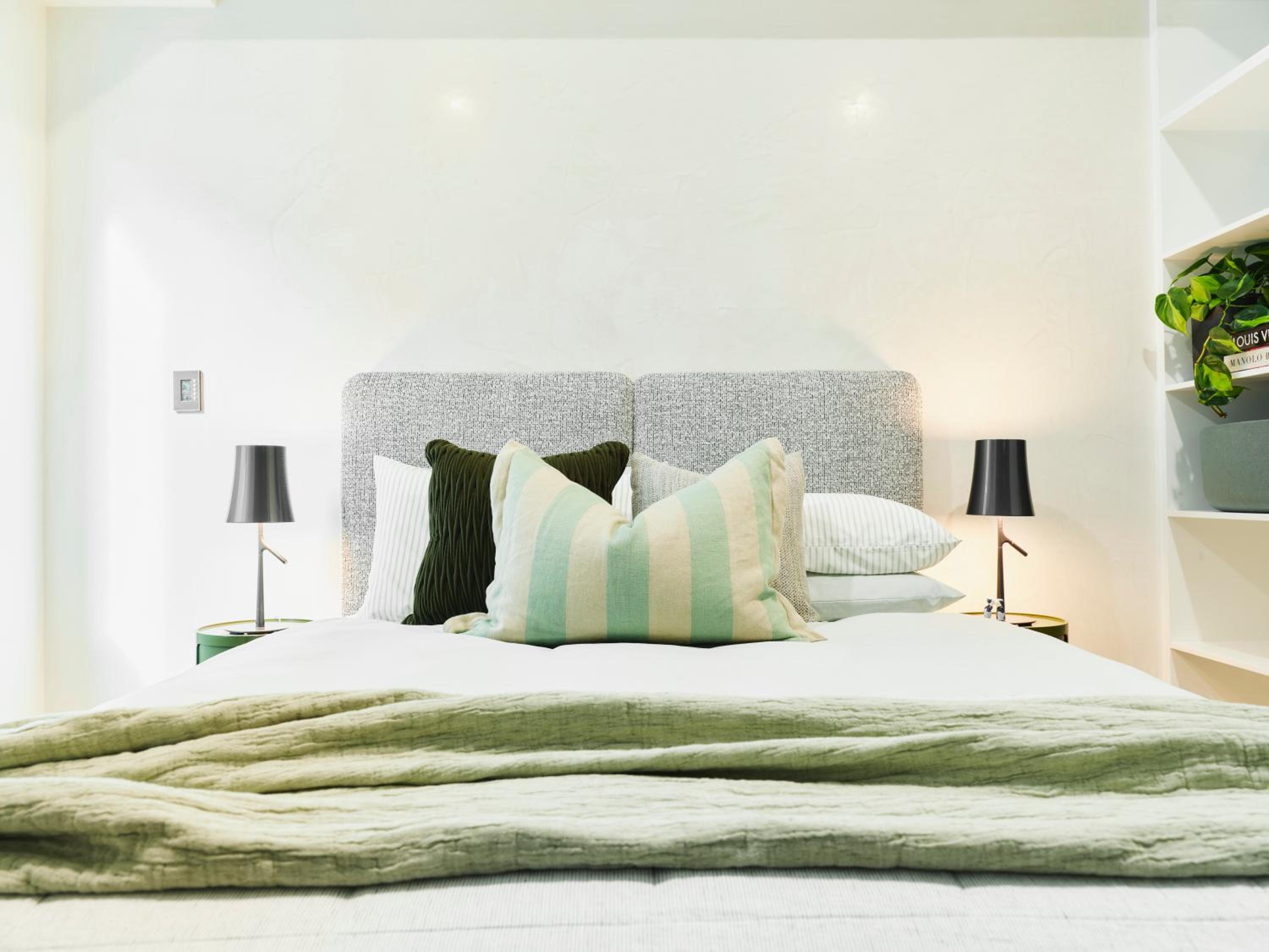 Luxury 1 Bed Apartment for 5 Nights Plus
