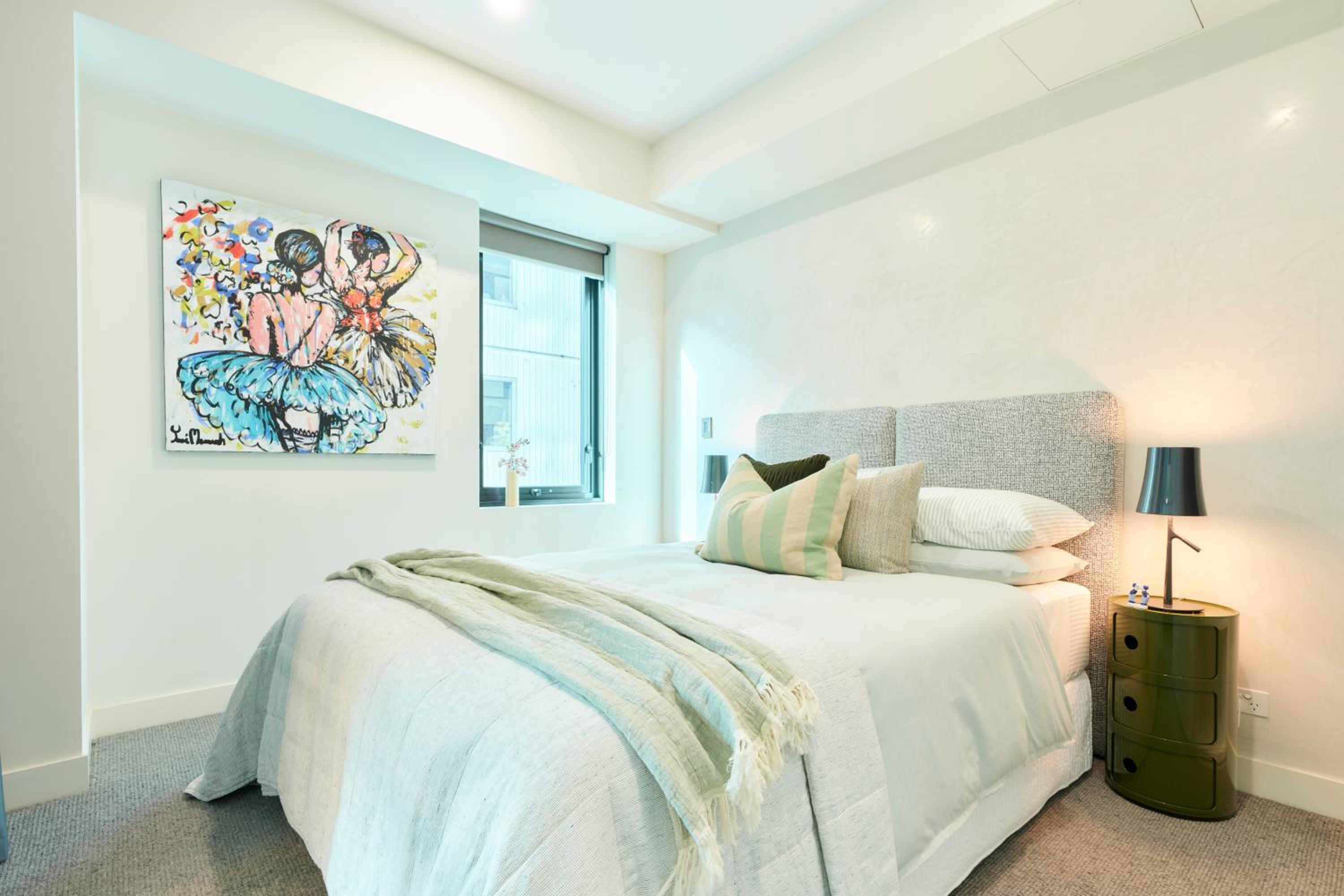 Luxury 1 Bed Apartment for 5 Nights Plus