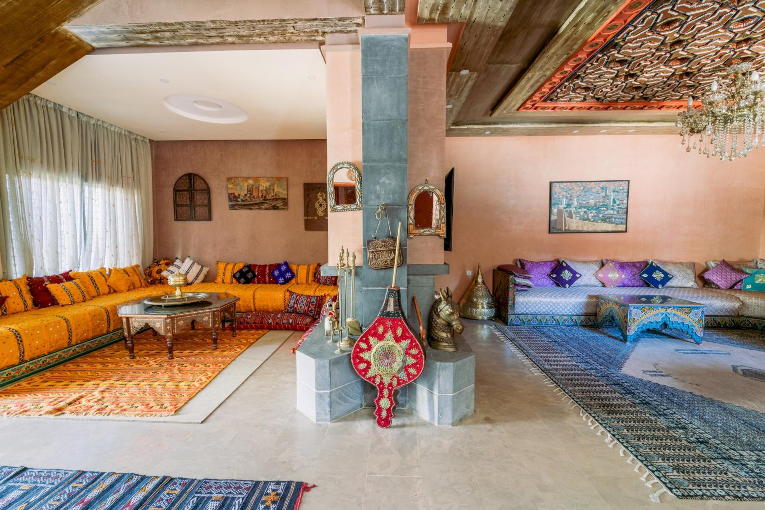 lounge