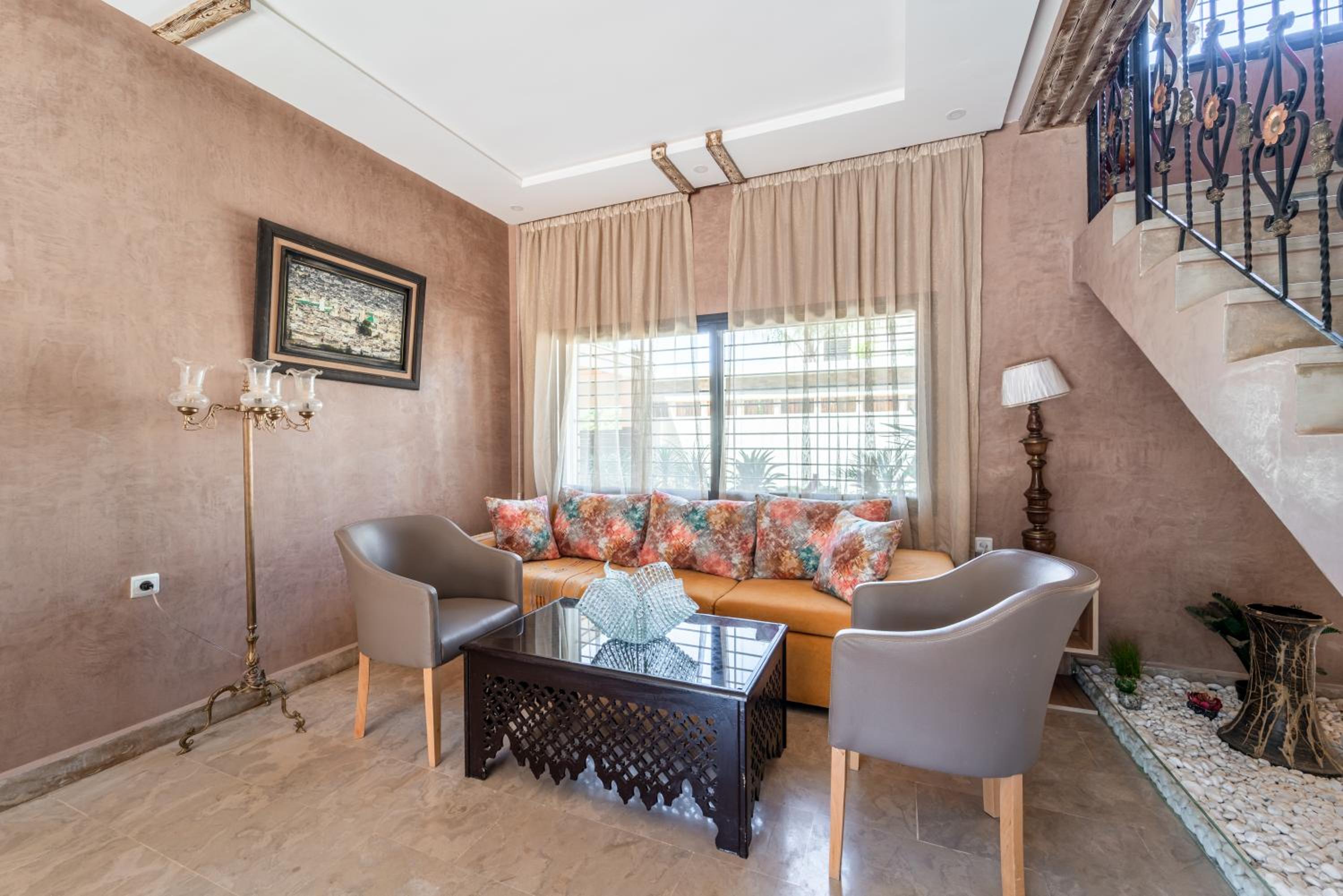 lounge