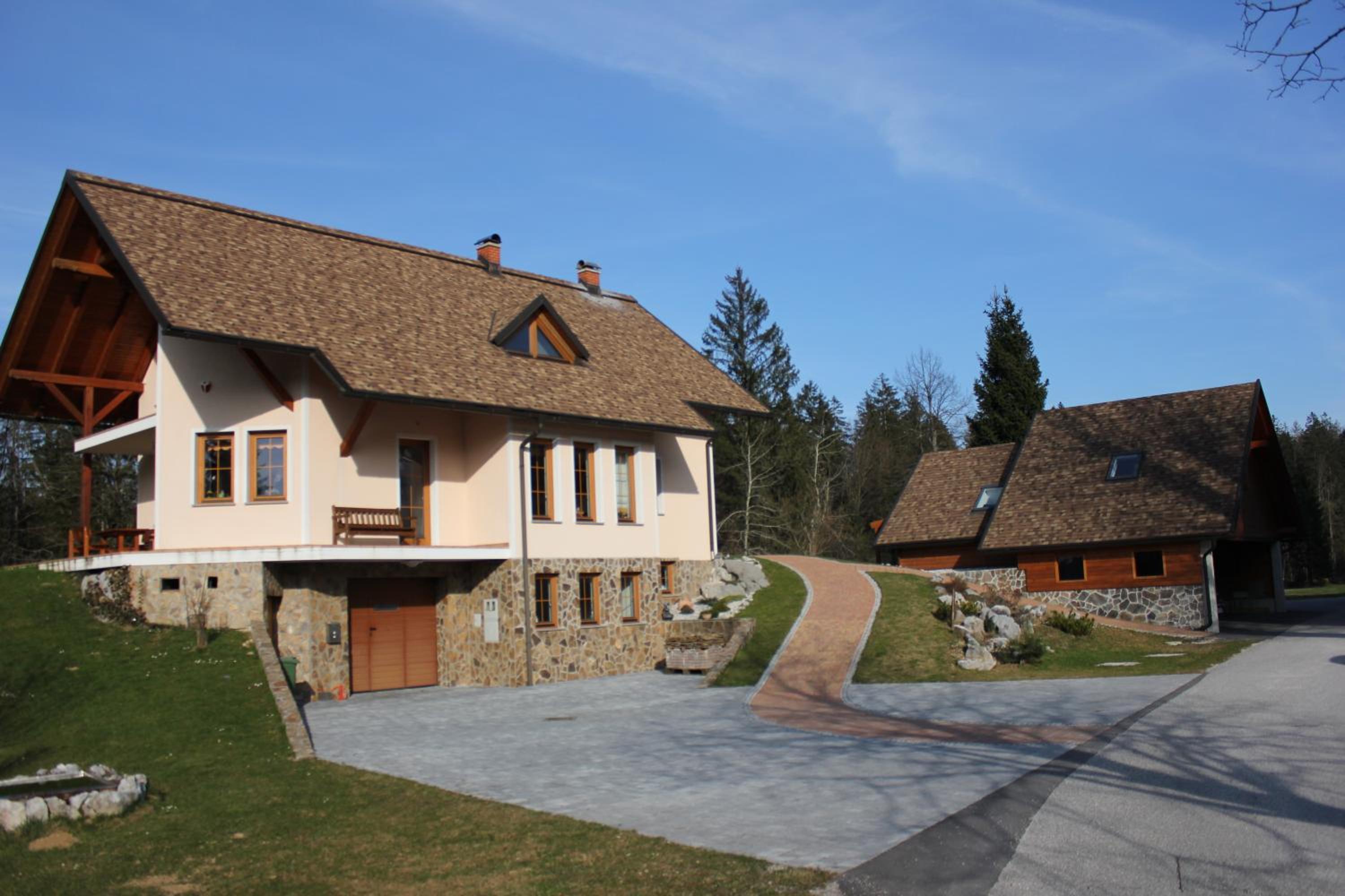 Photo 11