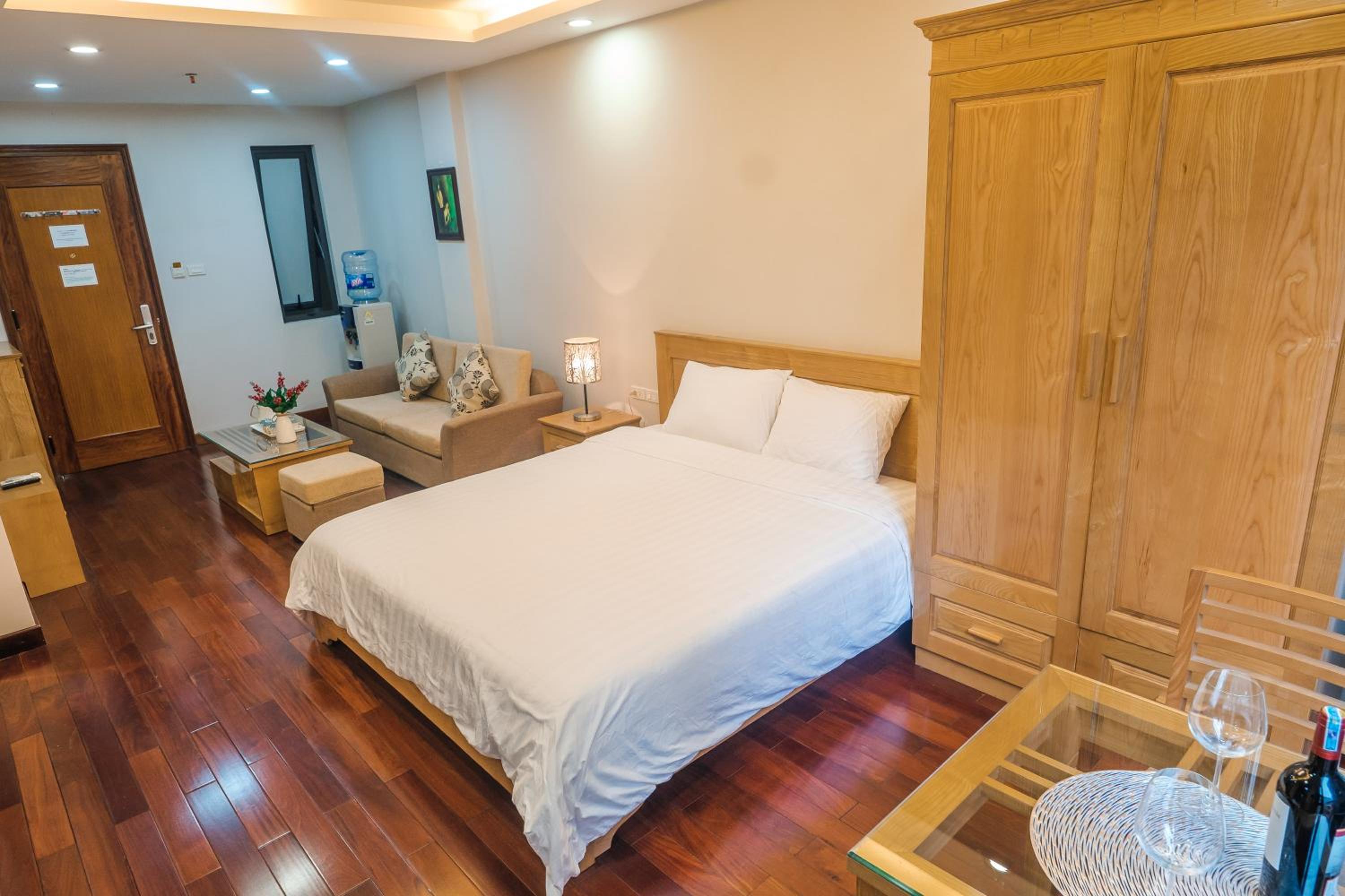 NINE HOUSING A10 Kim Ma