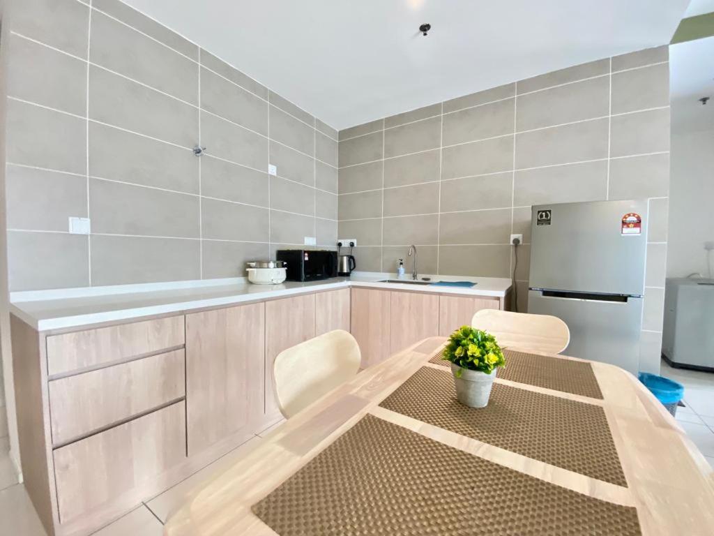Hotspring Suite 1610 @ Sunway Onsen Neighbour of Lost World of Tambun with Theme Park View for 8 pax photo 8