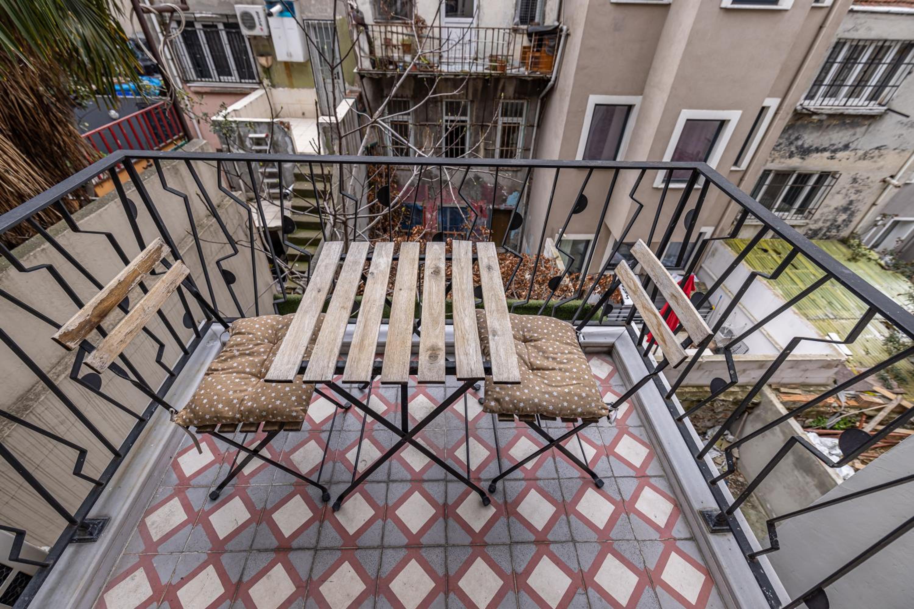 Calanthe Residence - Image 45