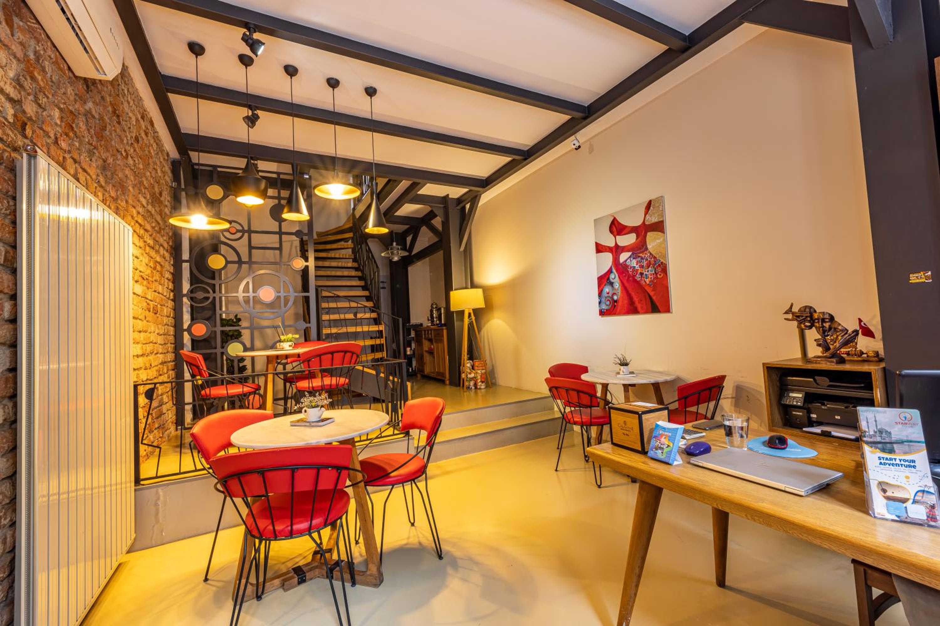 Calanthe Residence - Image 52