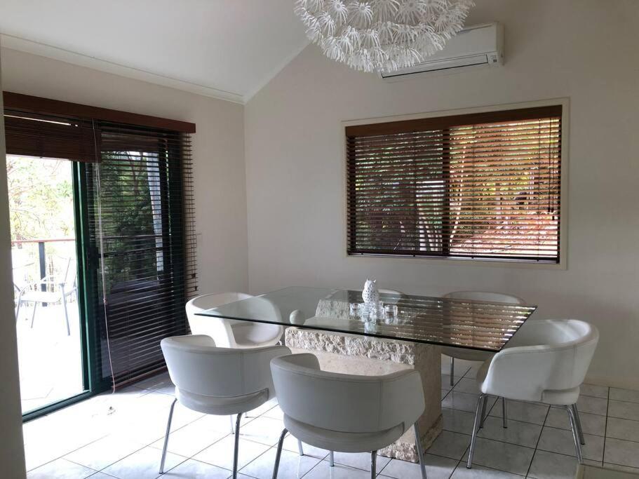 Noosa hinterland acreage close to the beach