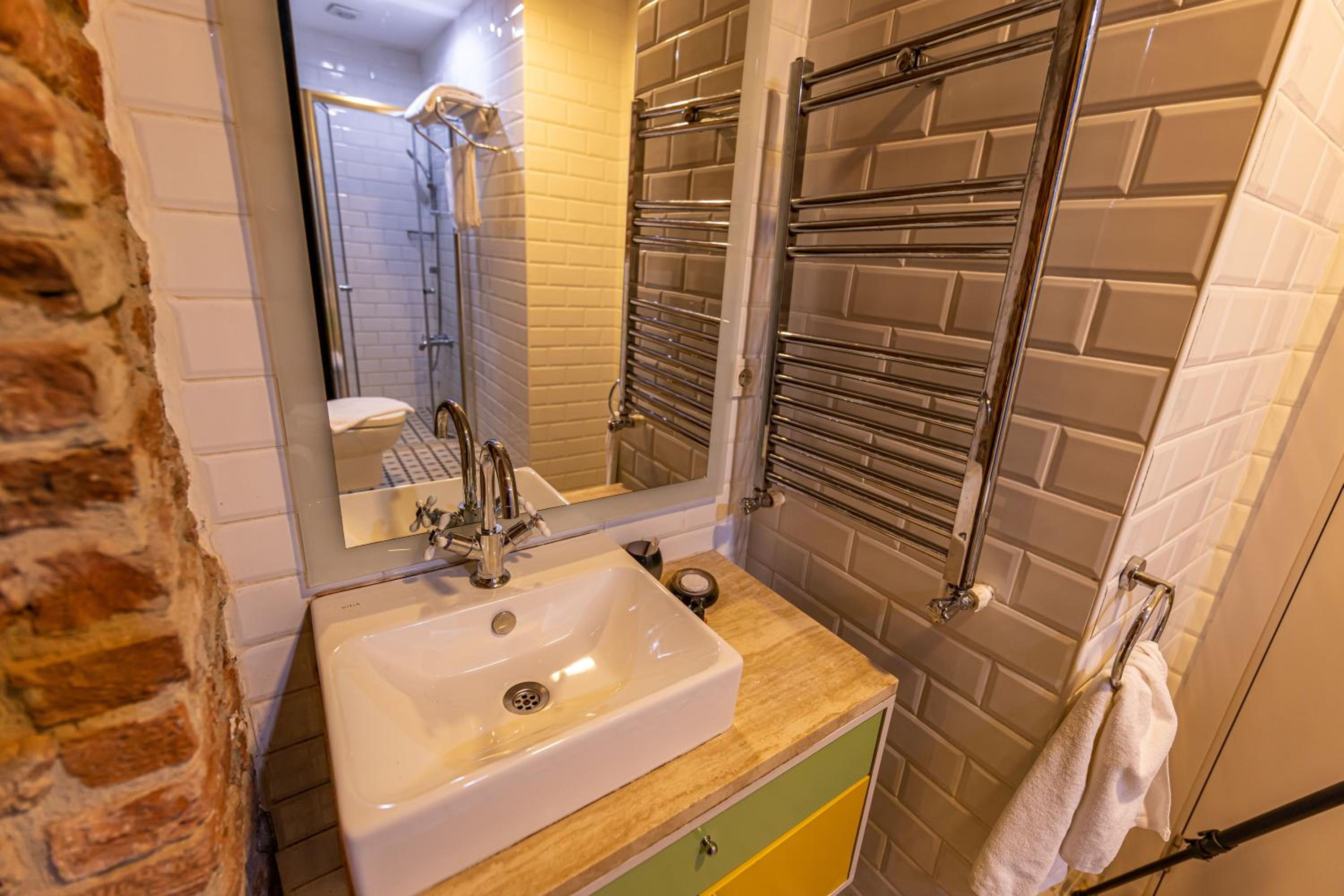 Calanthe Residence - Image 57