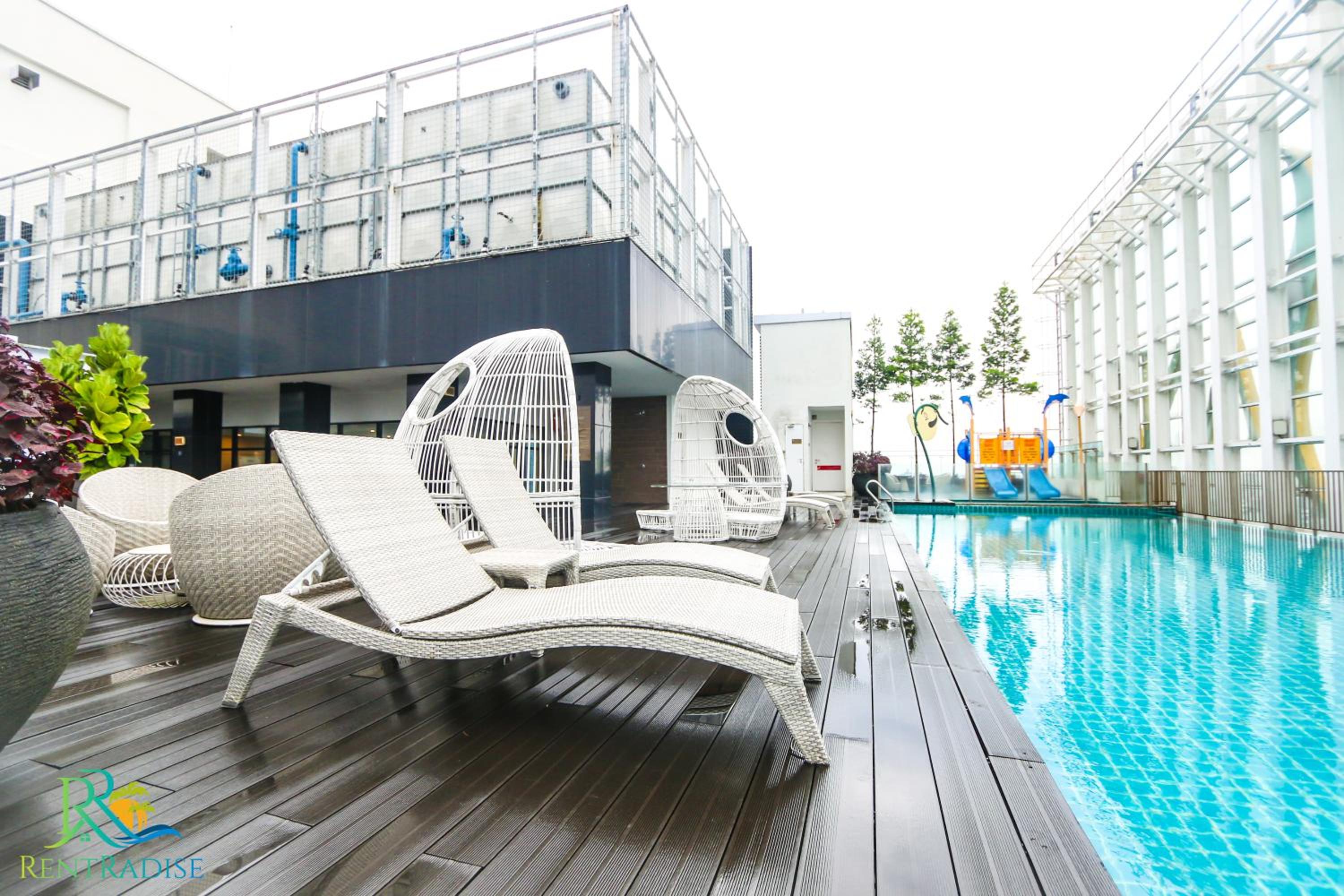 Suasana Suite by RR JBcity