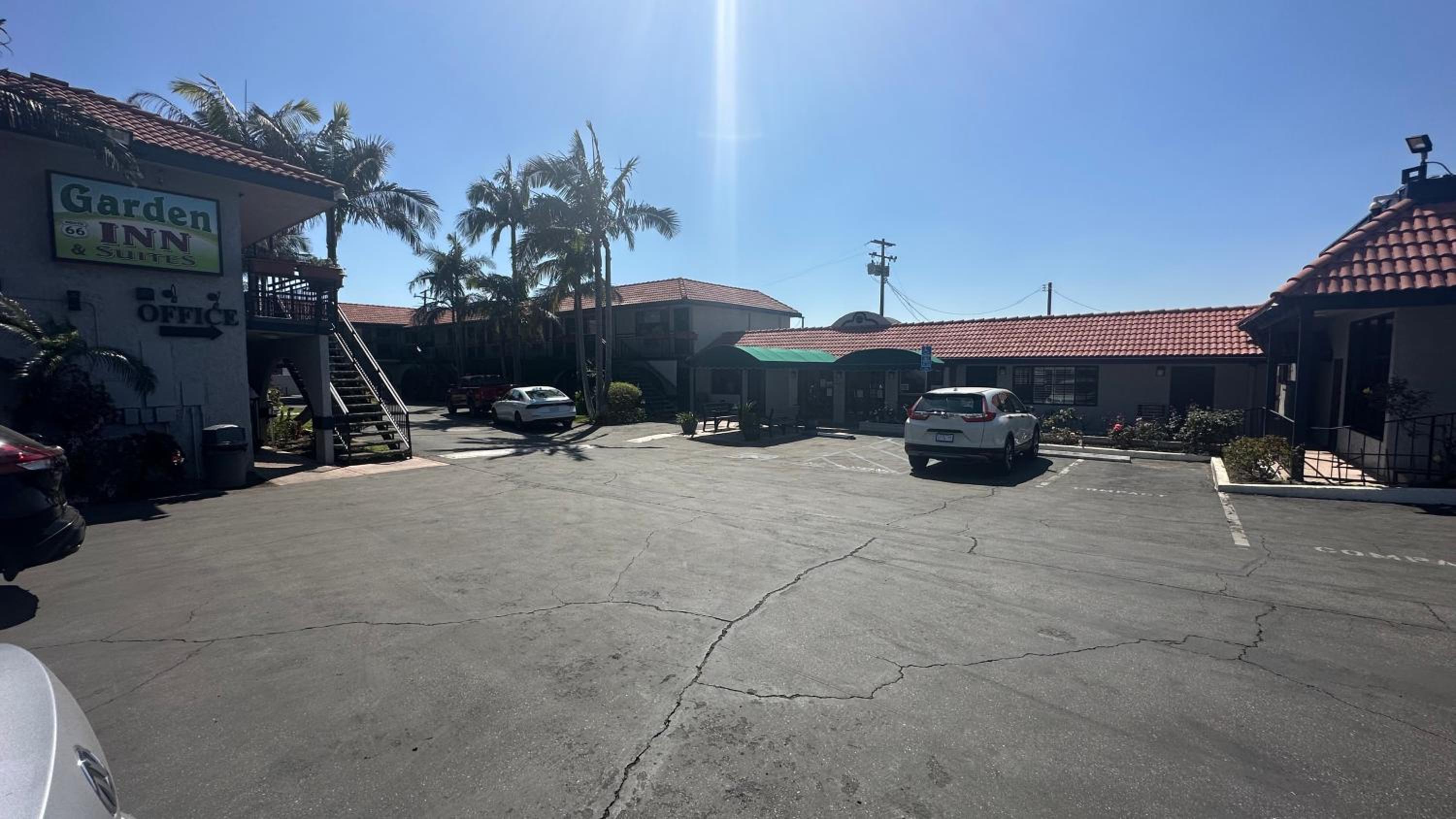 Garden Inn and Suites Glendora - Property Image 1