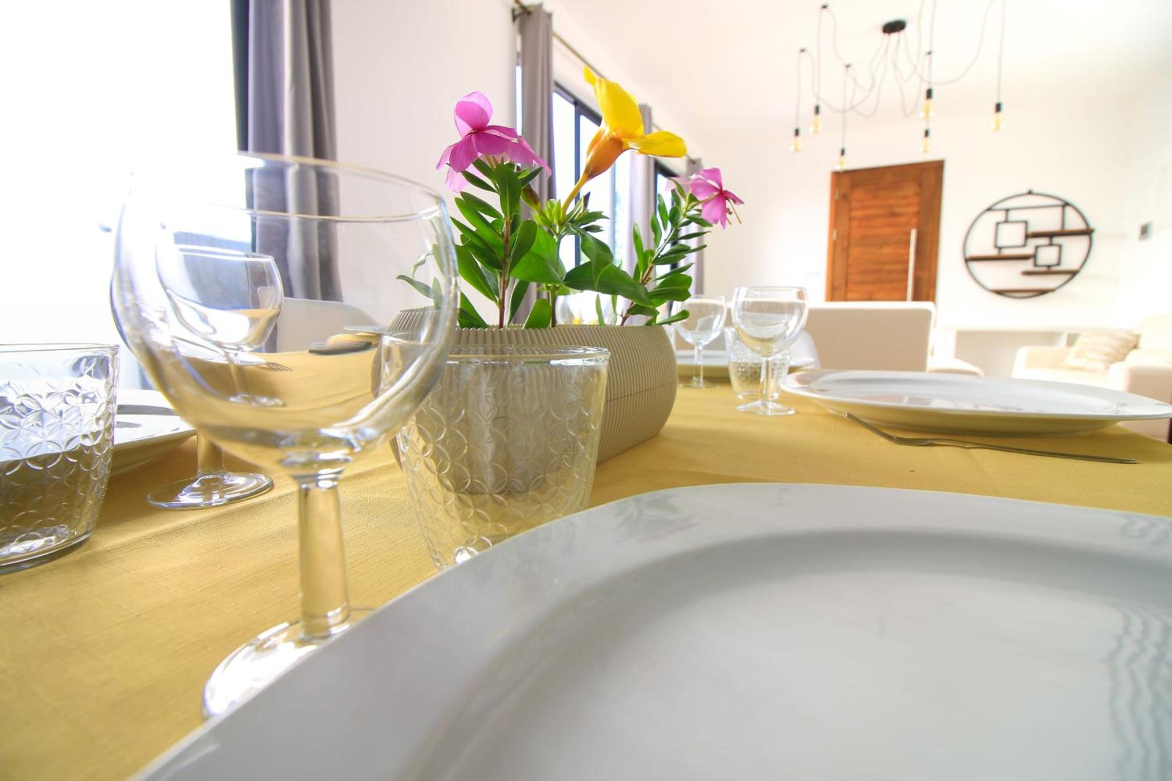 Villa Cardinal, 4 chambres avec piscine privee view 3