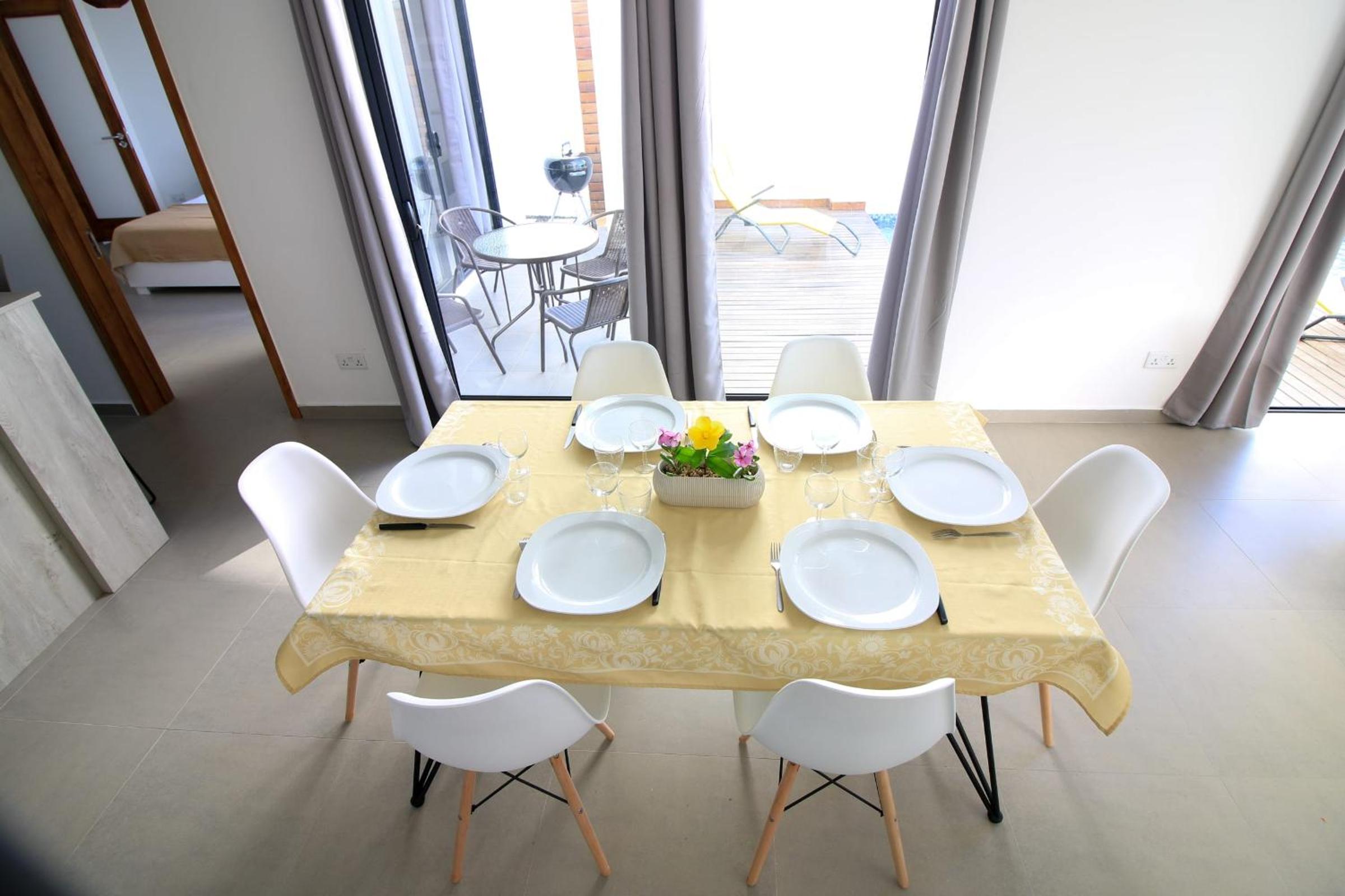 Villa Cardinal, 4 chambres avec piscine privee view 4