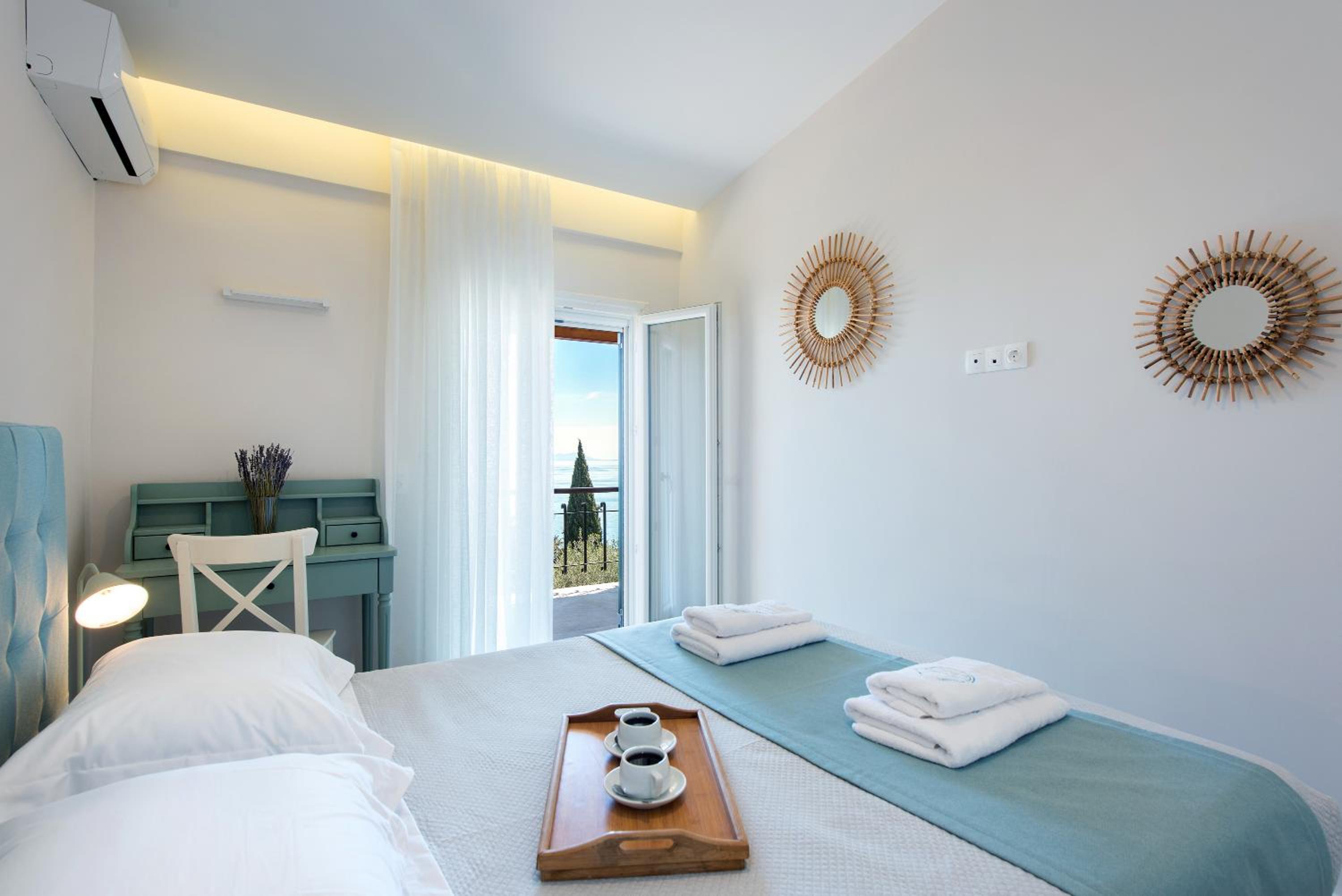 Lucky Villas