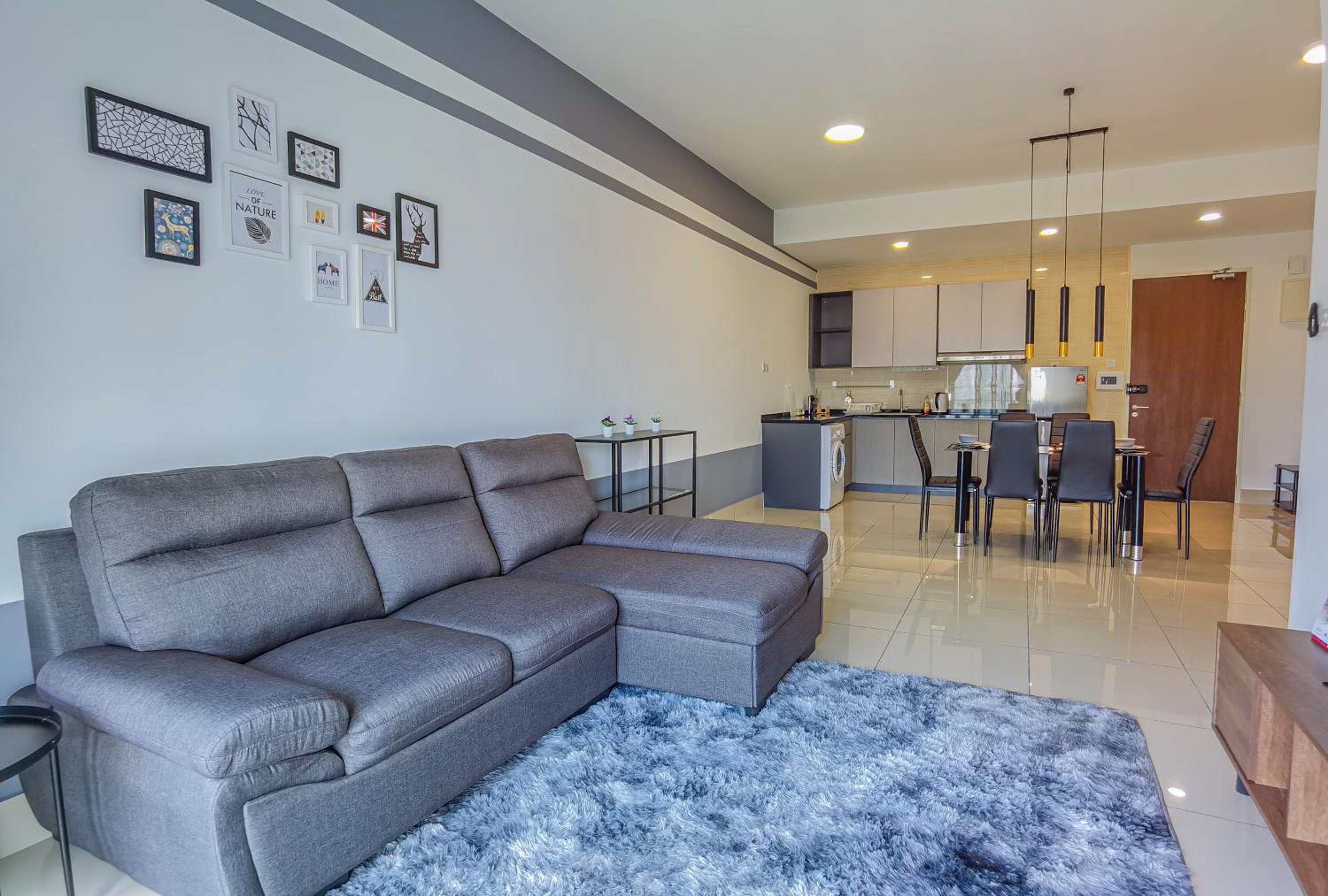 Lovely 2 bedroom w Pool for 6 pax - Chan Sow Lin