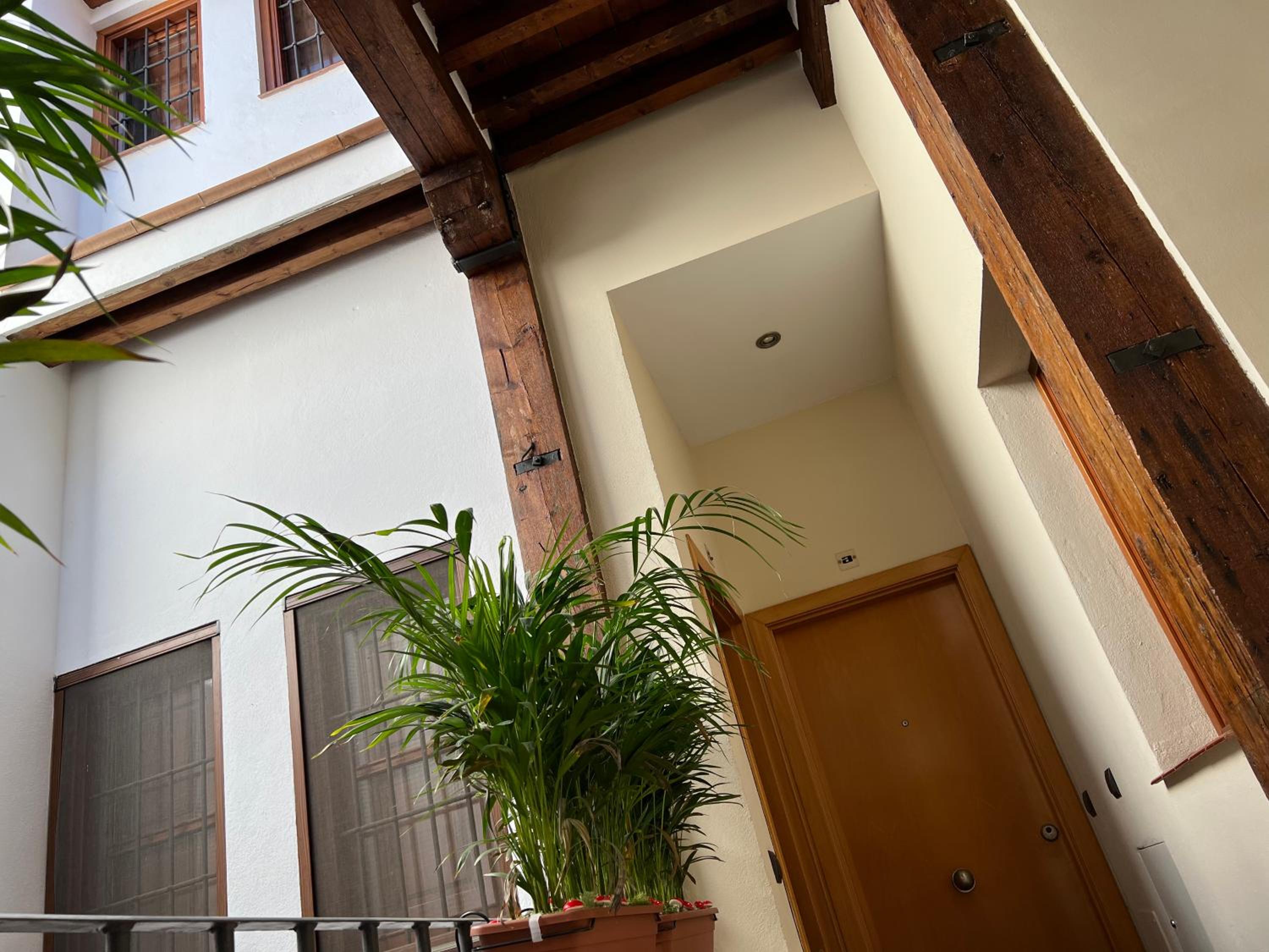 Amazing Apartment in Malaga Oldtown Calle Carreteria FREE WIFI&AC