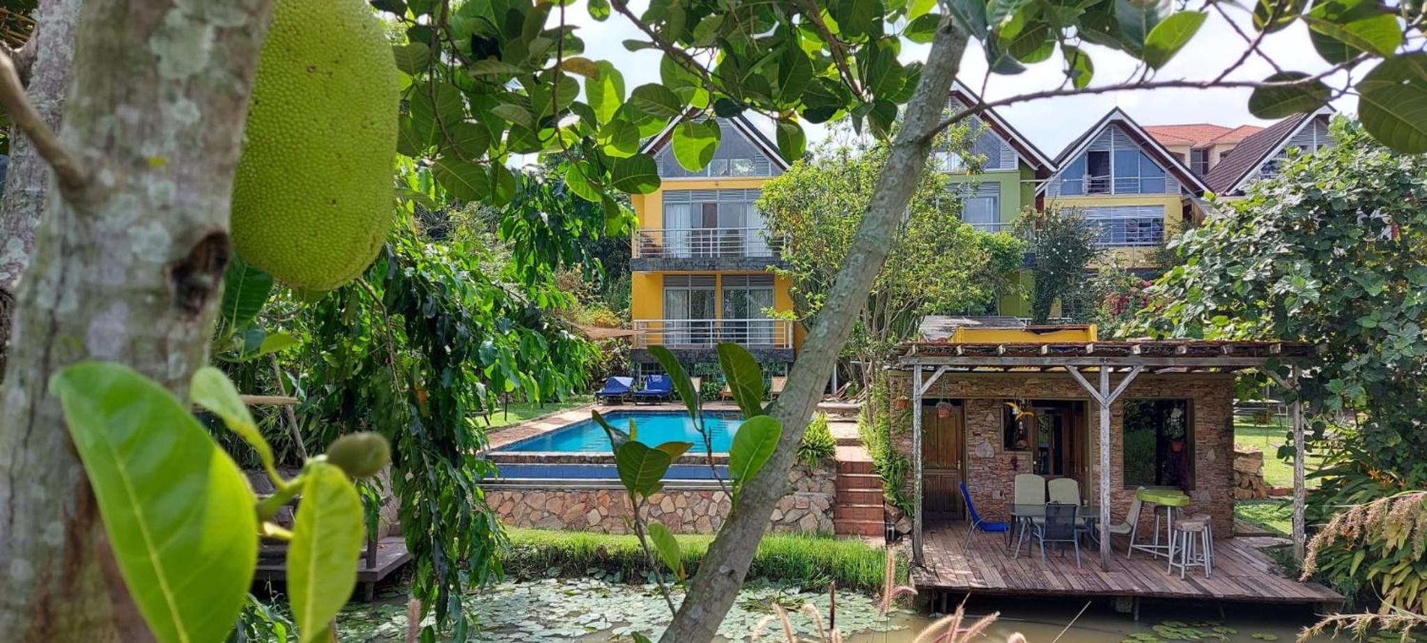 Yellow Haven Lodge