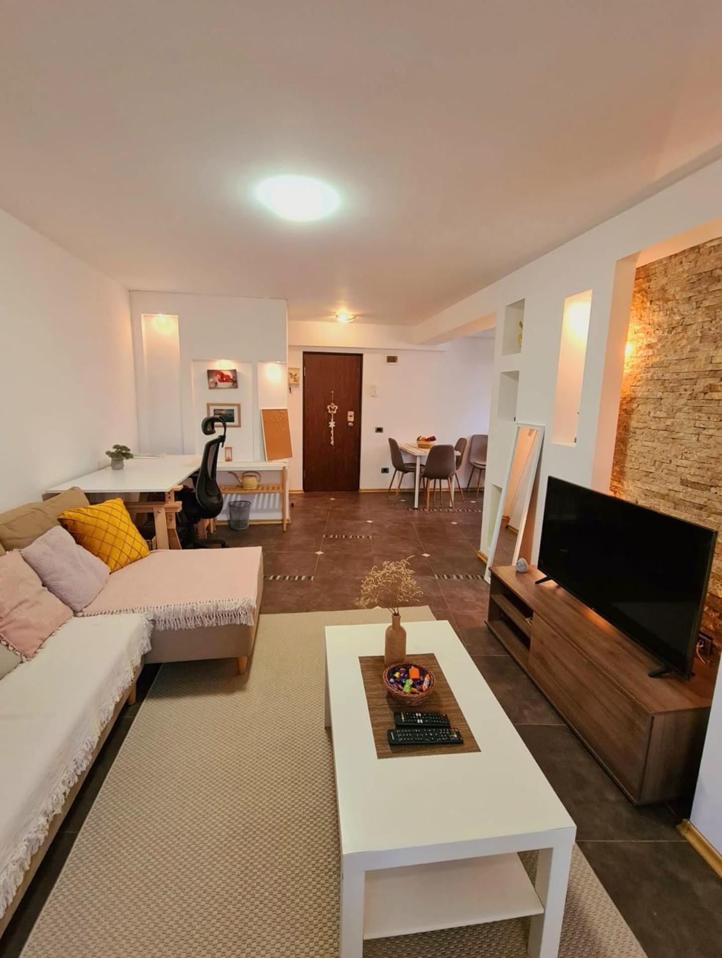 Cosy apartment in the city center view 3