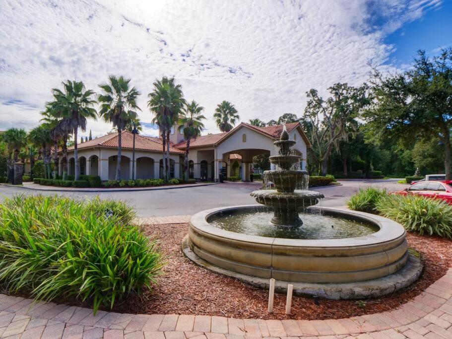 Luxury Tuscana condo - Pool & Hot Tub near Disney view 3