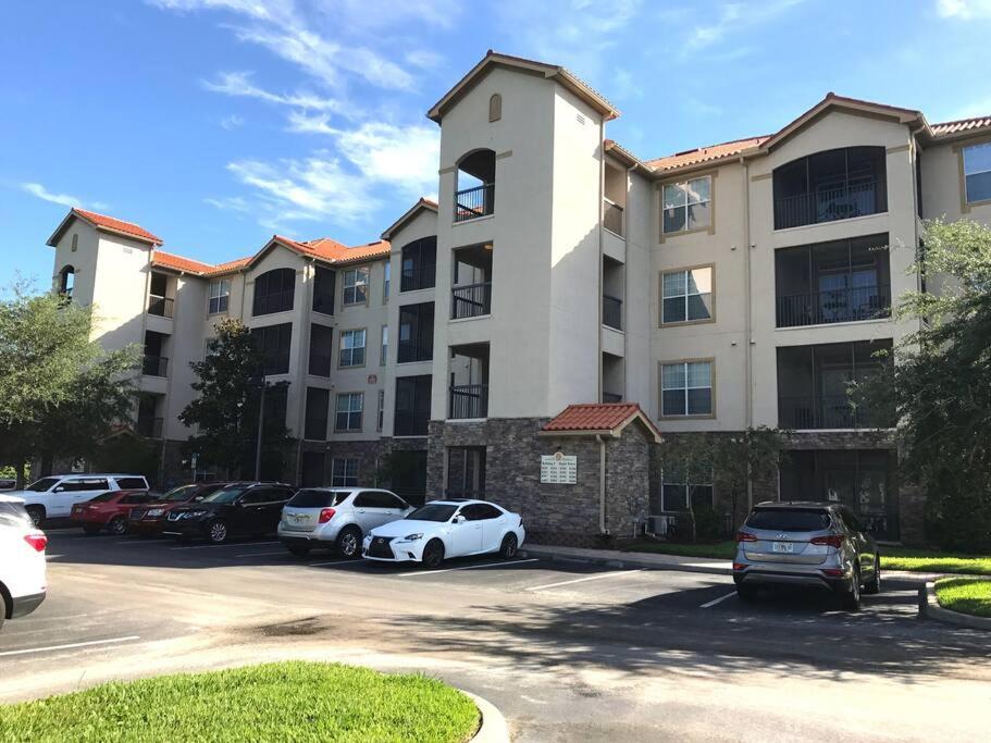 Tuscana Gem! 2 bed 2 bath condo near Disney & Golf view 4