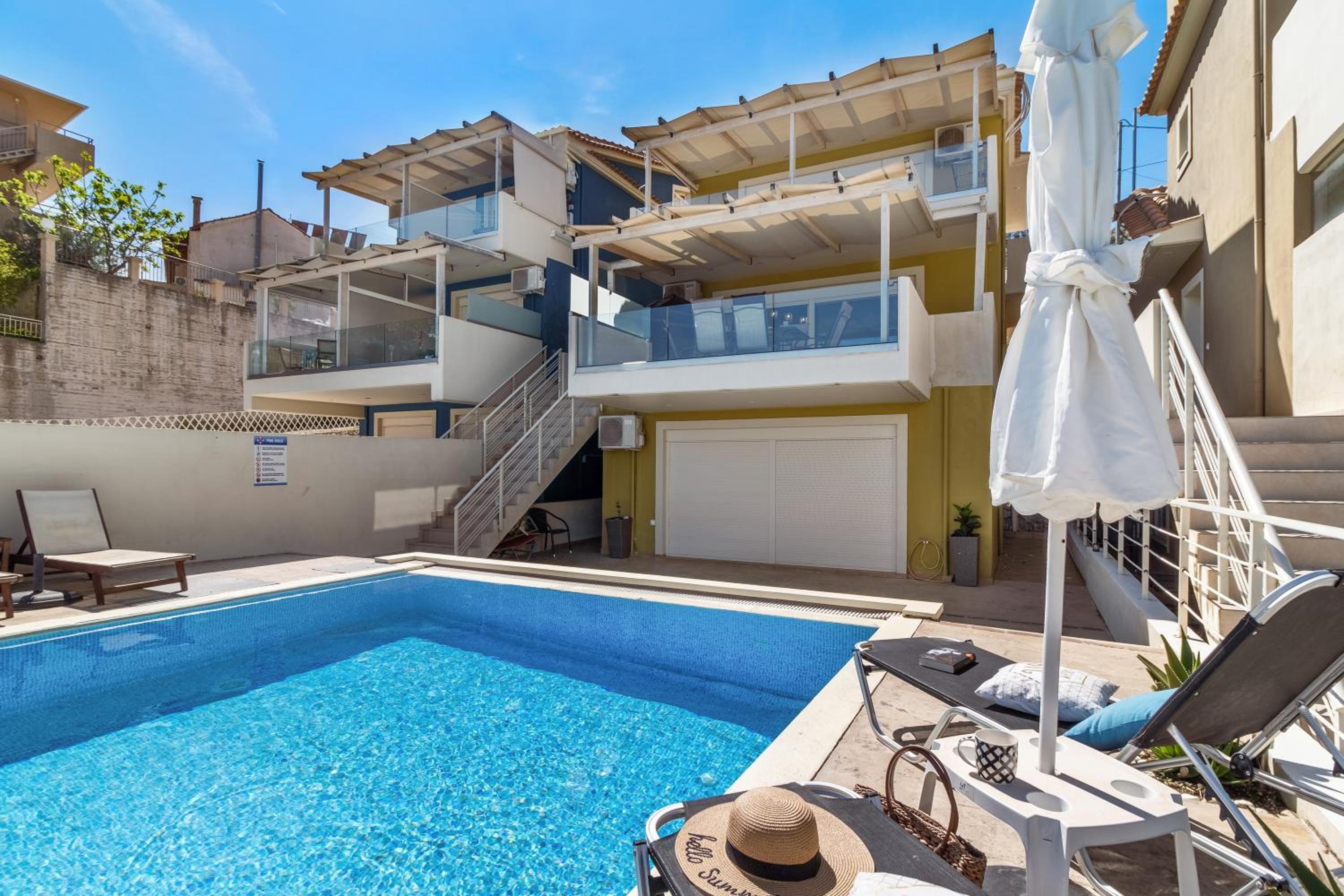 Evagelia Luxury Apartment 2 photo 4