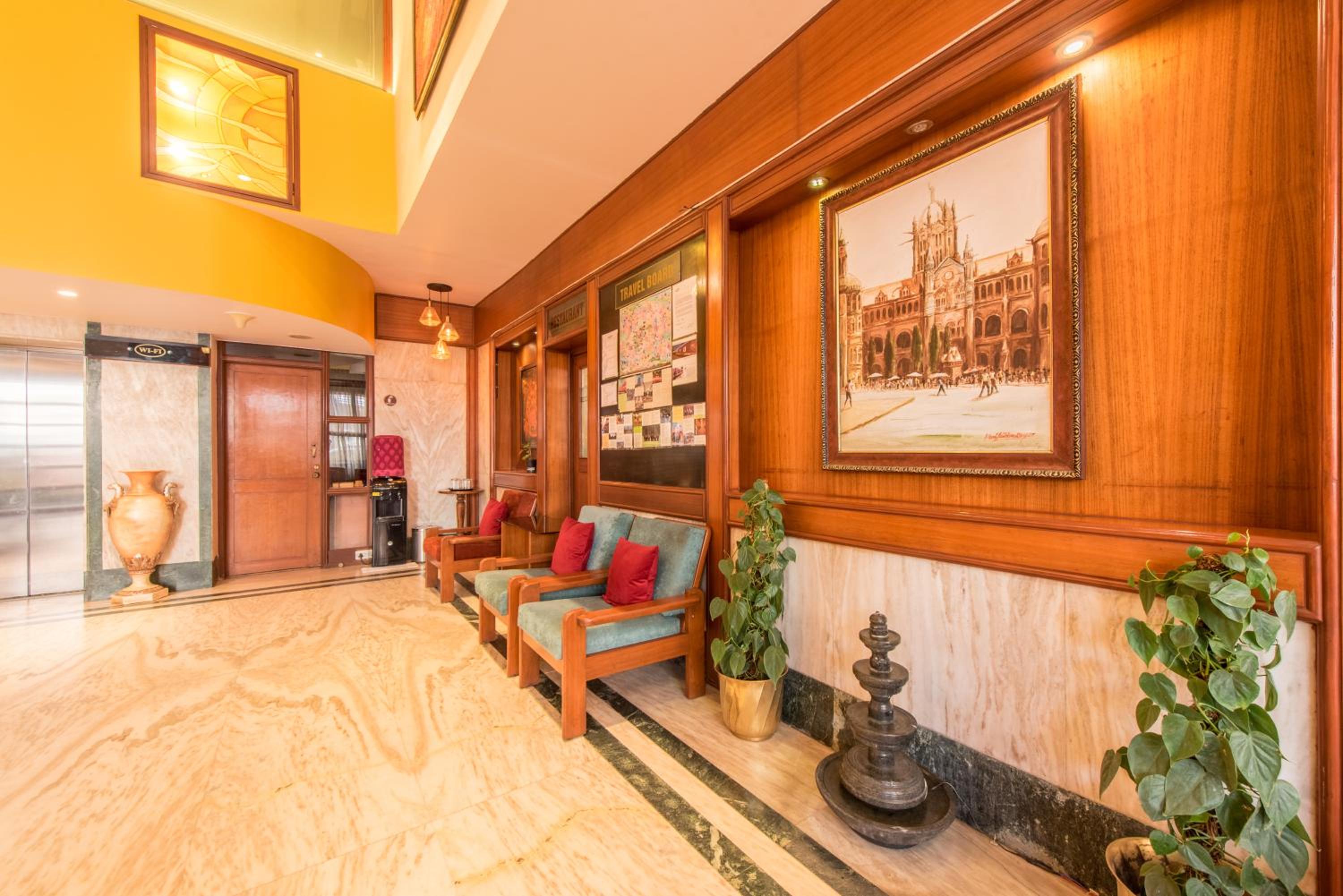 Bangalore Gate Hotel & Conferences