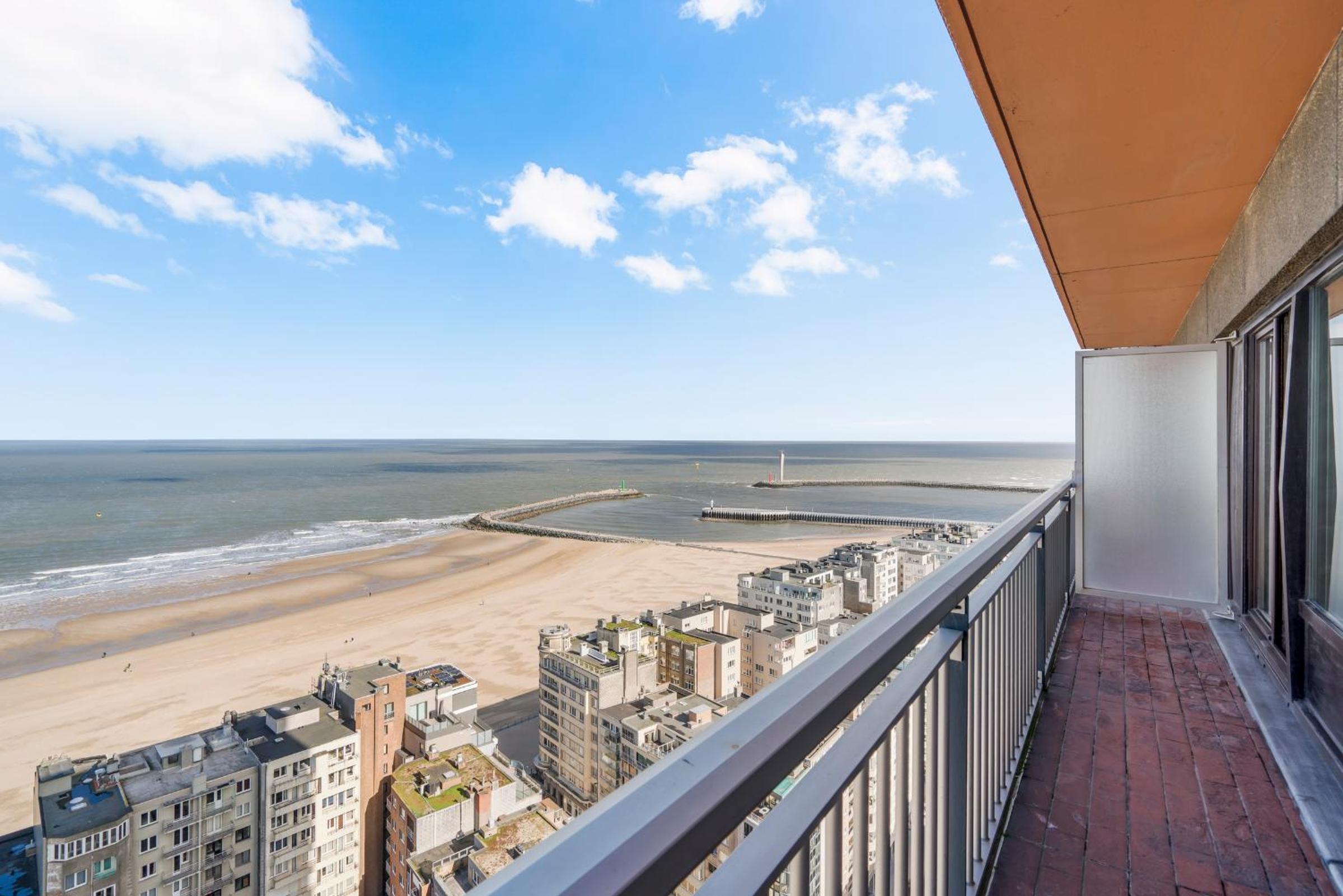 Skyline app 5p met prachtige uitzichten & terras