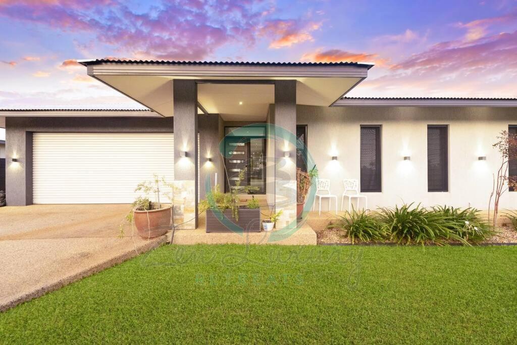 Zenhouse 5BR Family-Pet Retreat Bar & Private Pool