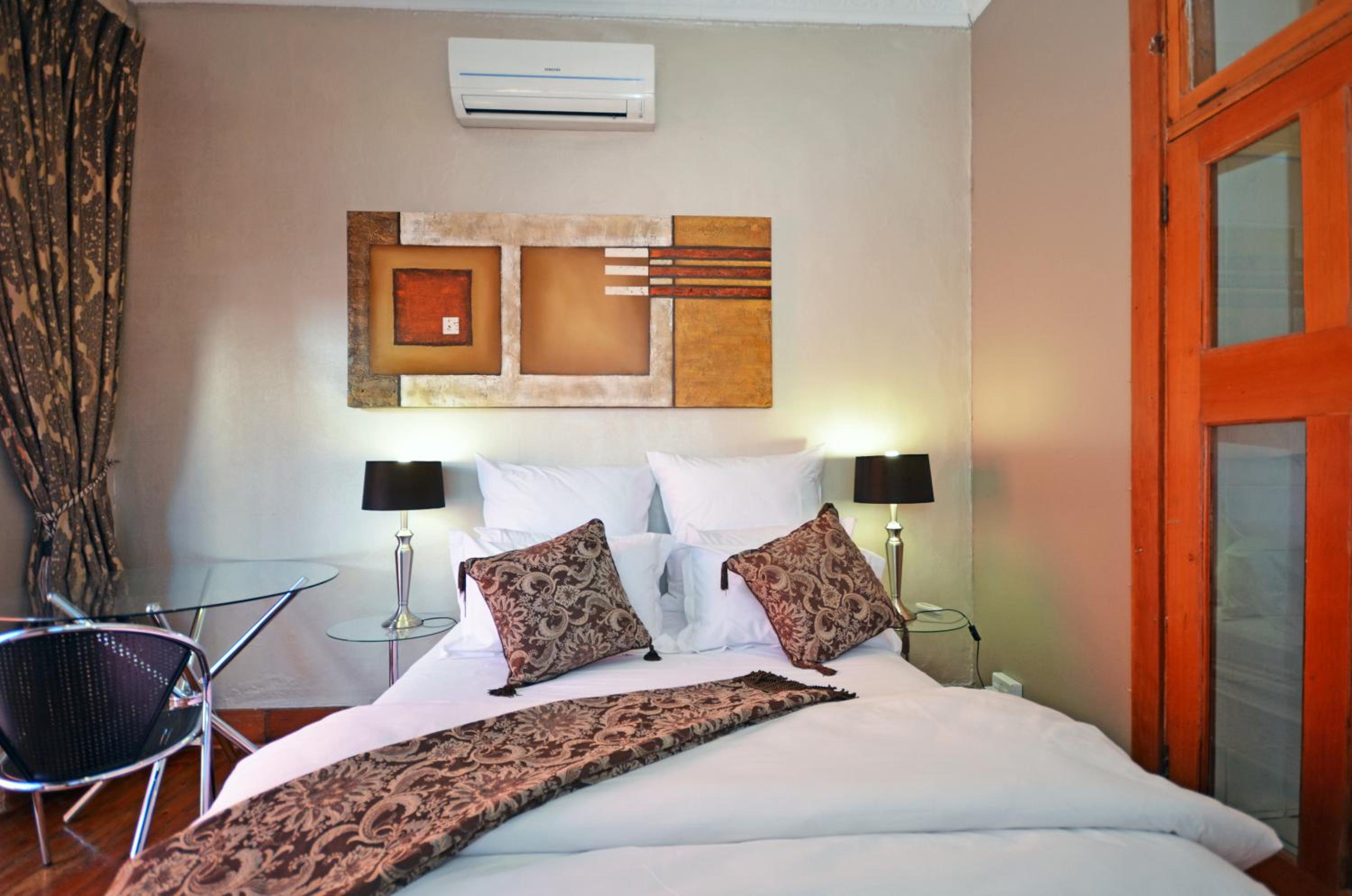 Saffron Guest House