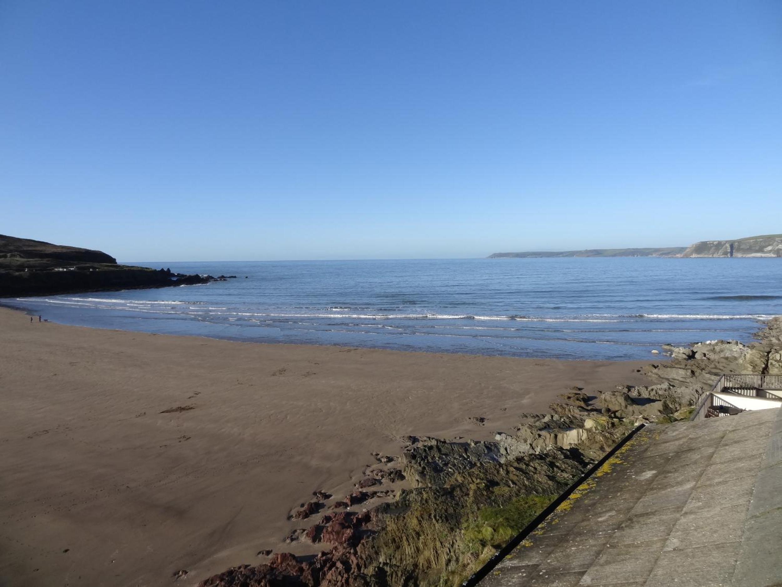 23 Burgh Island Causeway view 4