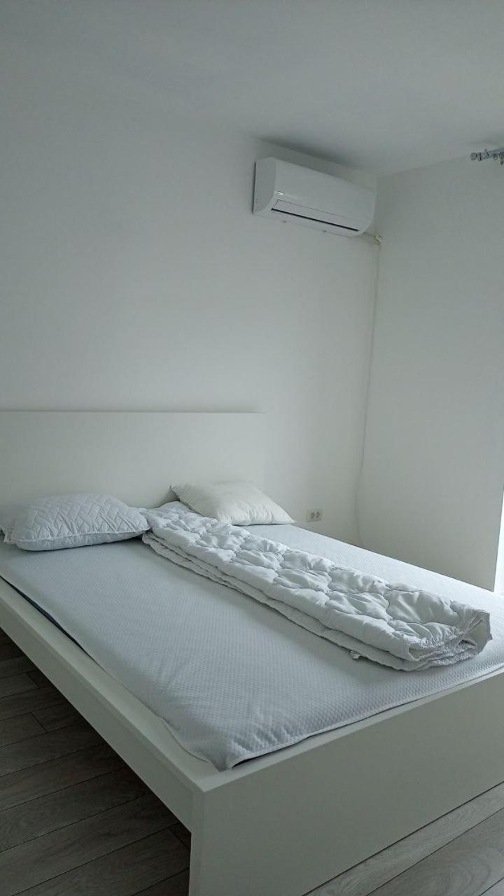 JoyGate entire villa