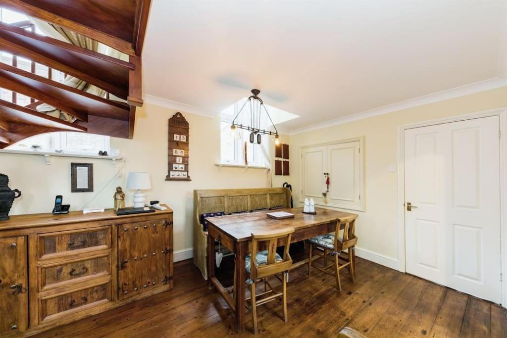 Chapel Cottage view 2
