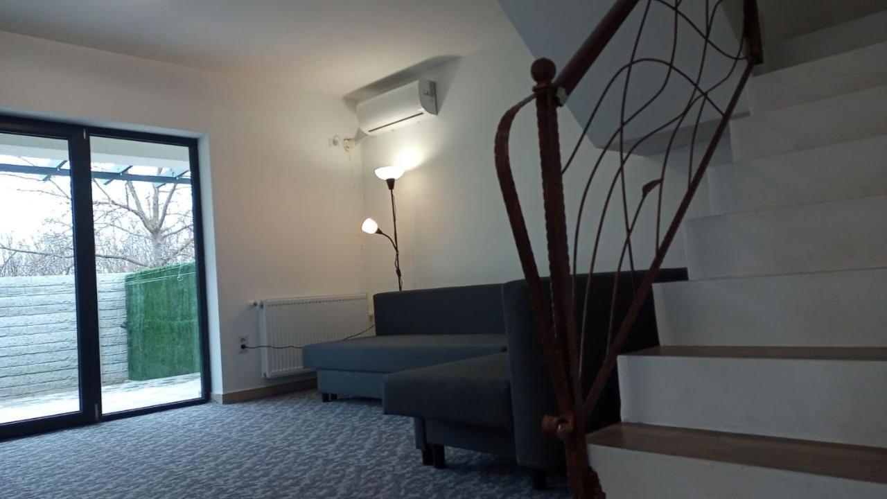 JoyGate entire villa