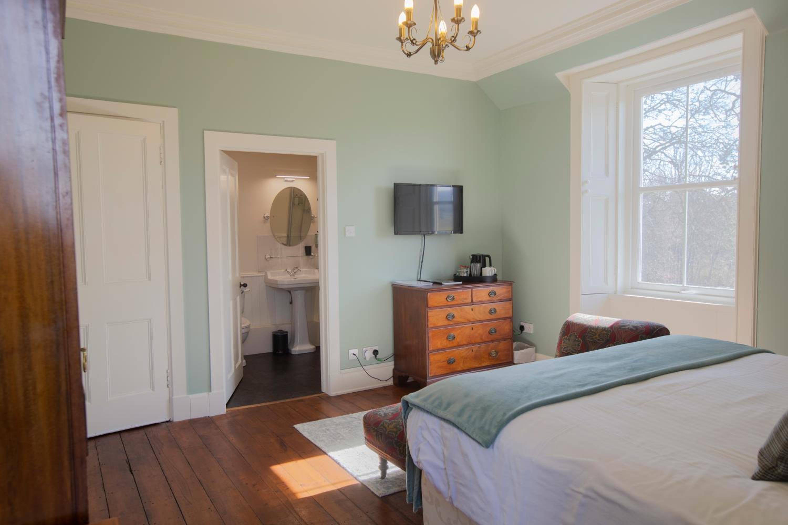 Cardhu Country House