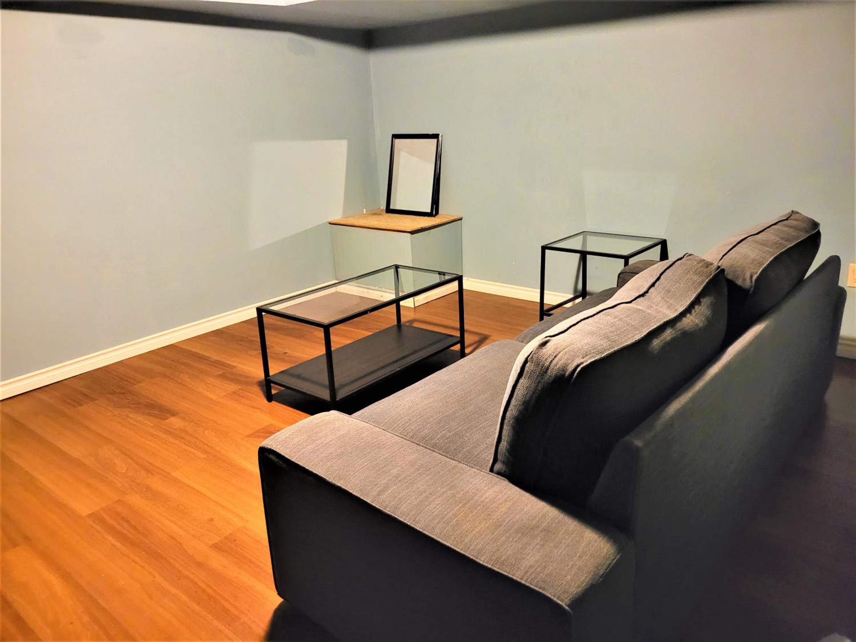 Cozy 4 bedroom townhouse - peaceful feel of home