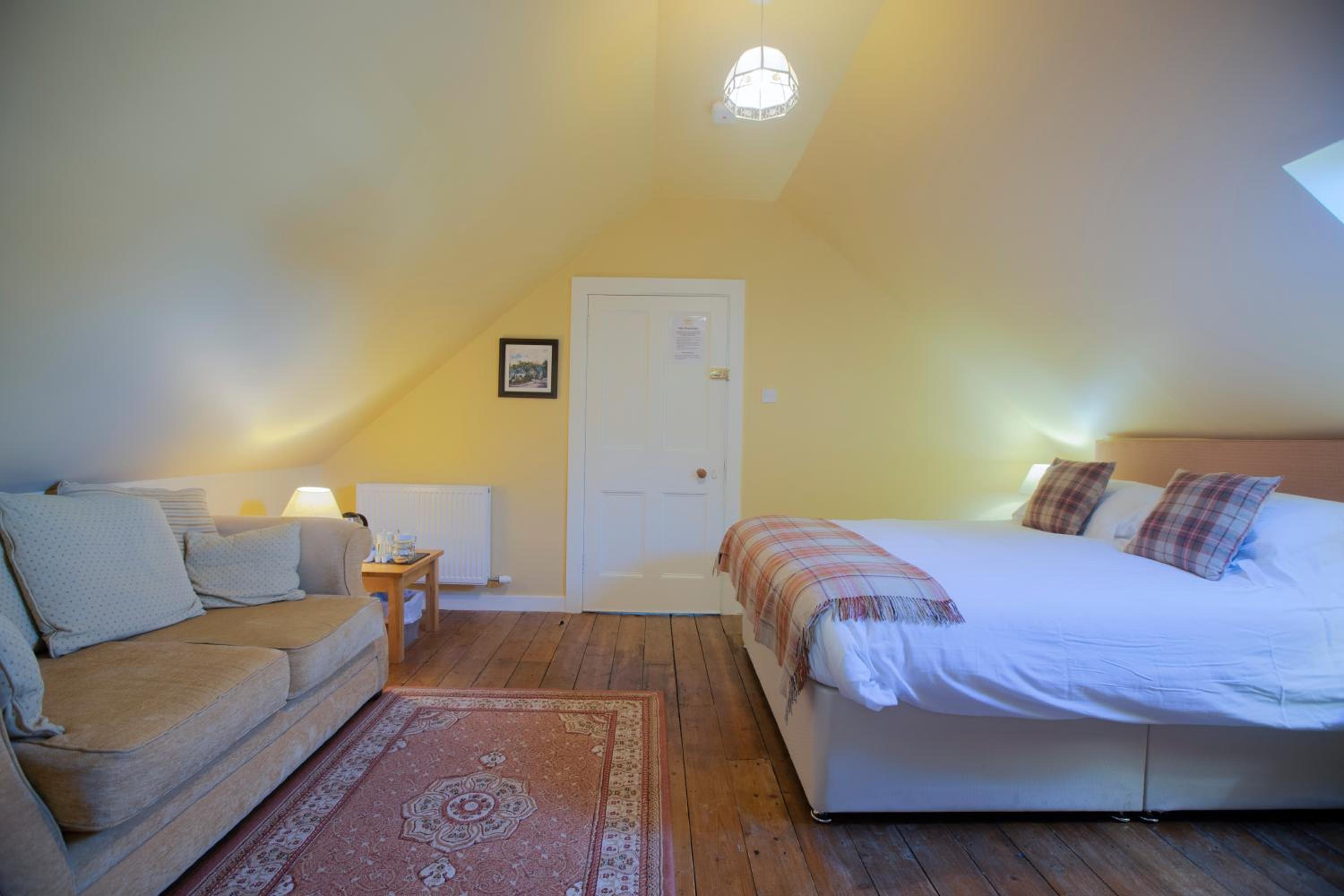 Cardhu Country House
