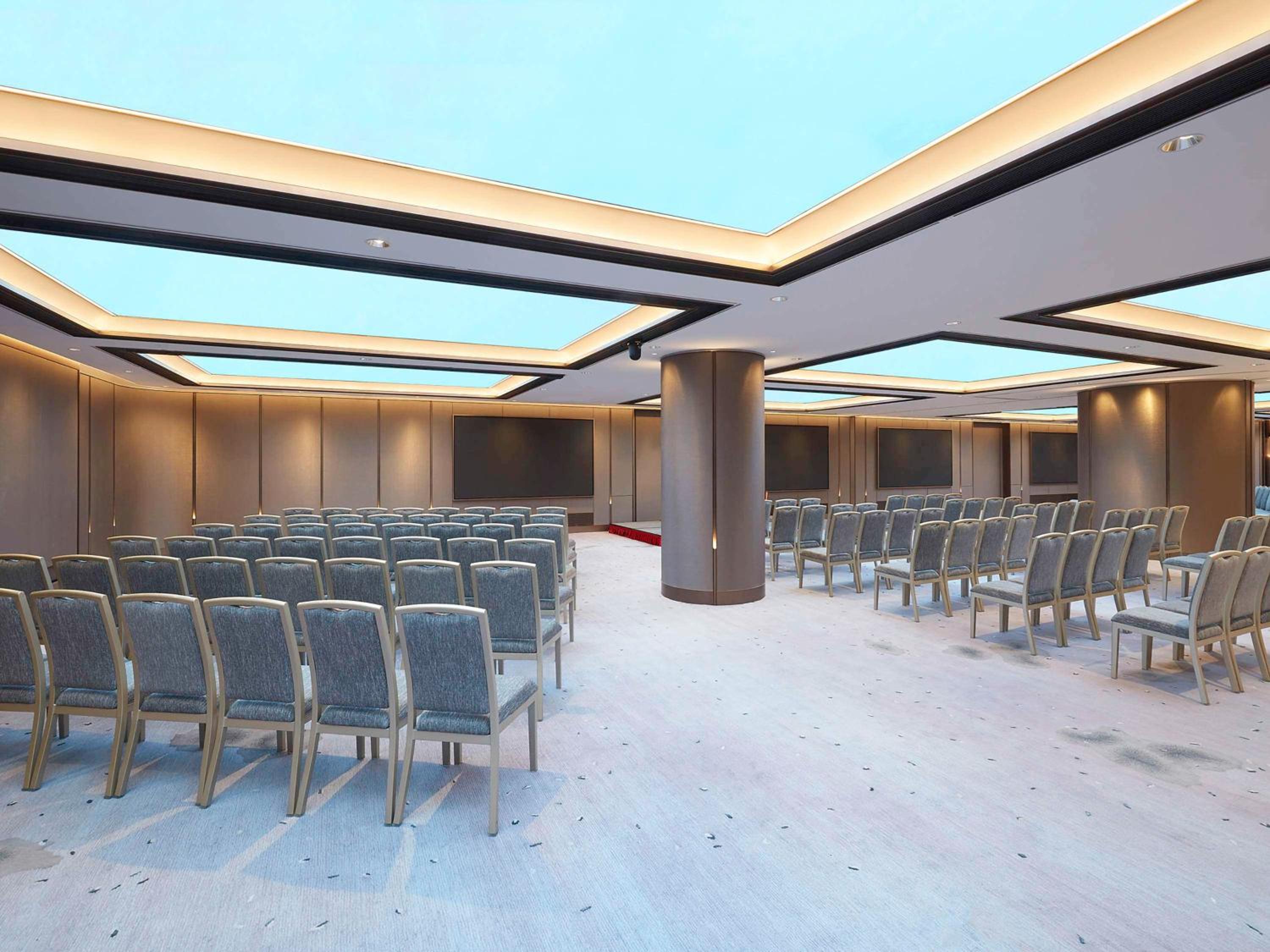 meeting & event spaces