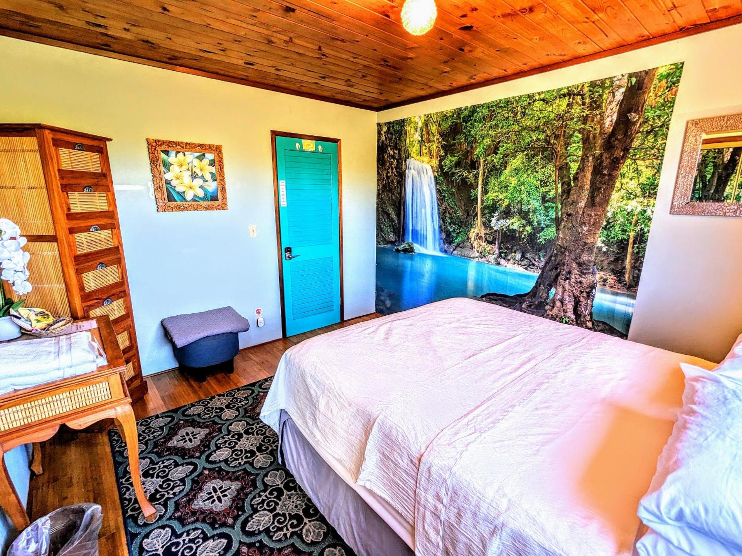 Hamakua Guesthouse - Property Image 12