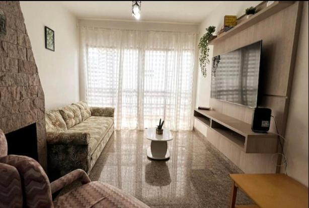 Apartamento Charmoso no Centro com Garagem