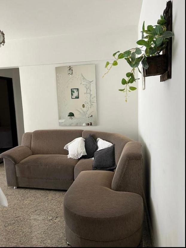 Apartamento Charmoso no Centro com Garagem