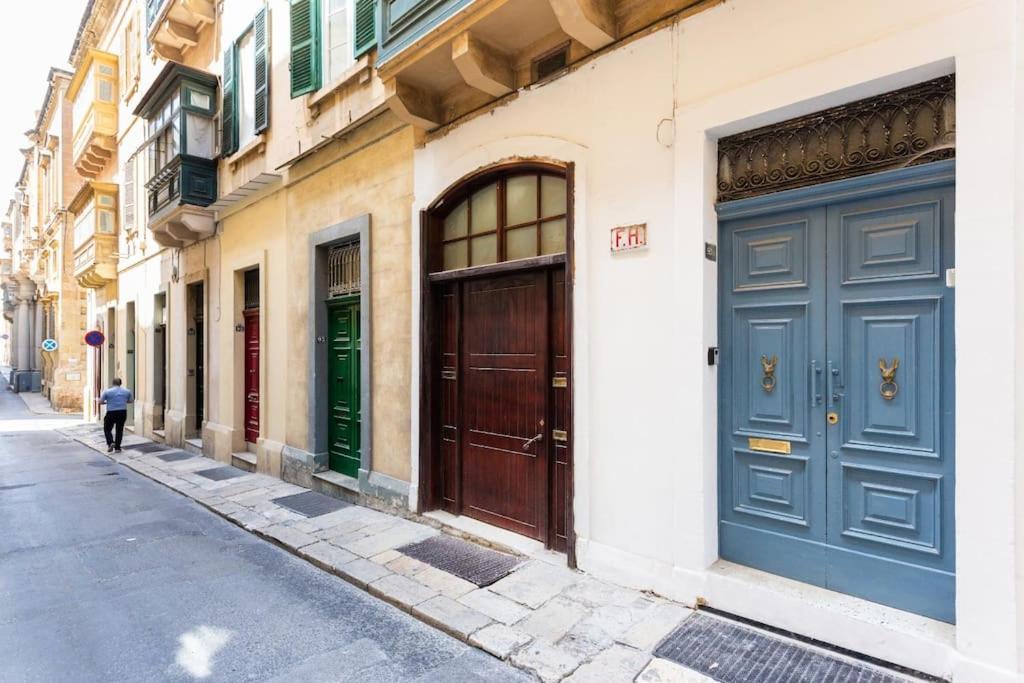 Townhouse with dreamy terrace