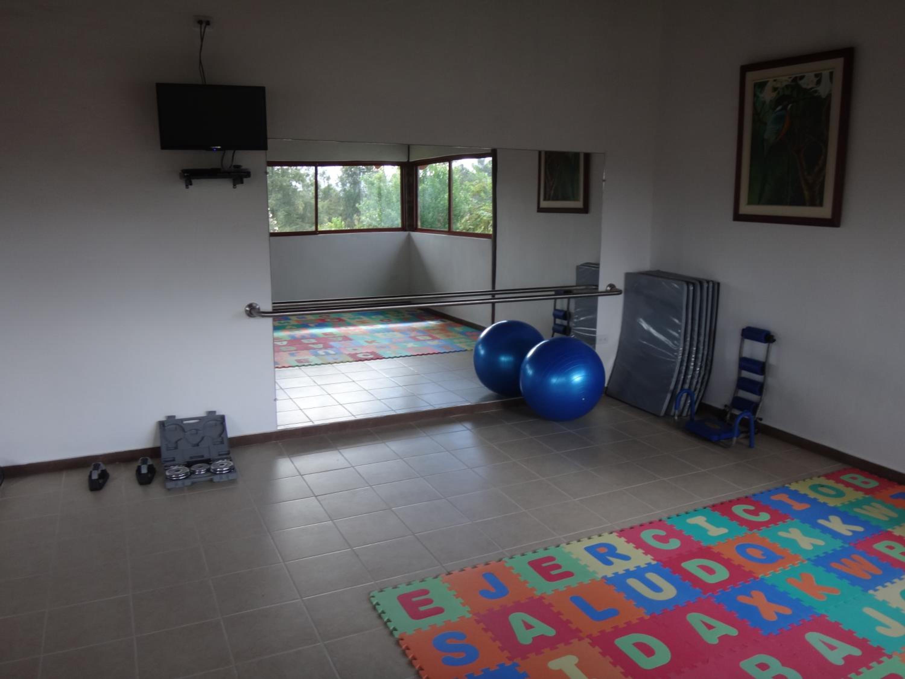 Zaysant Ecolodge