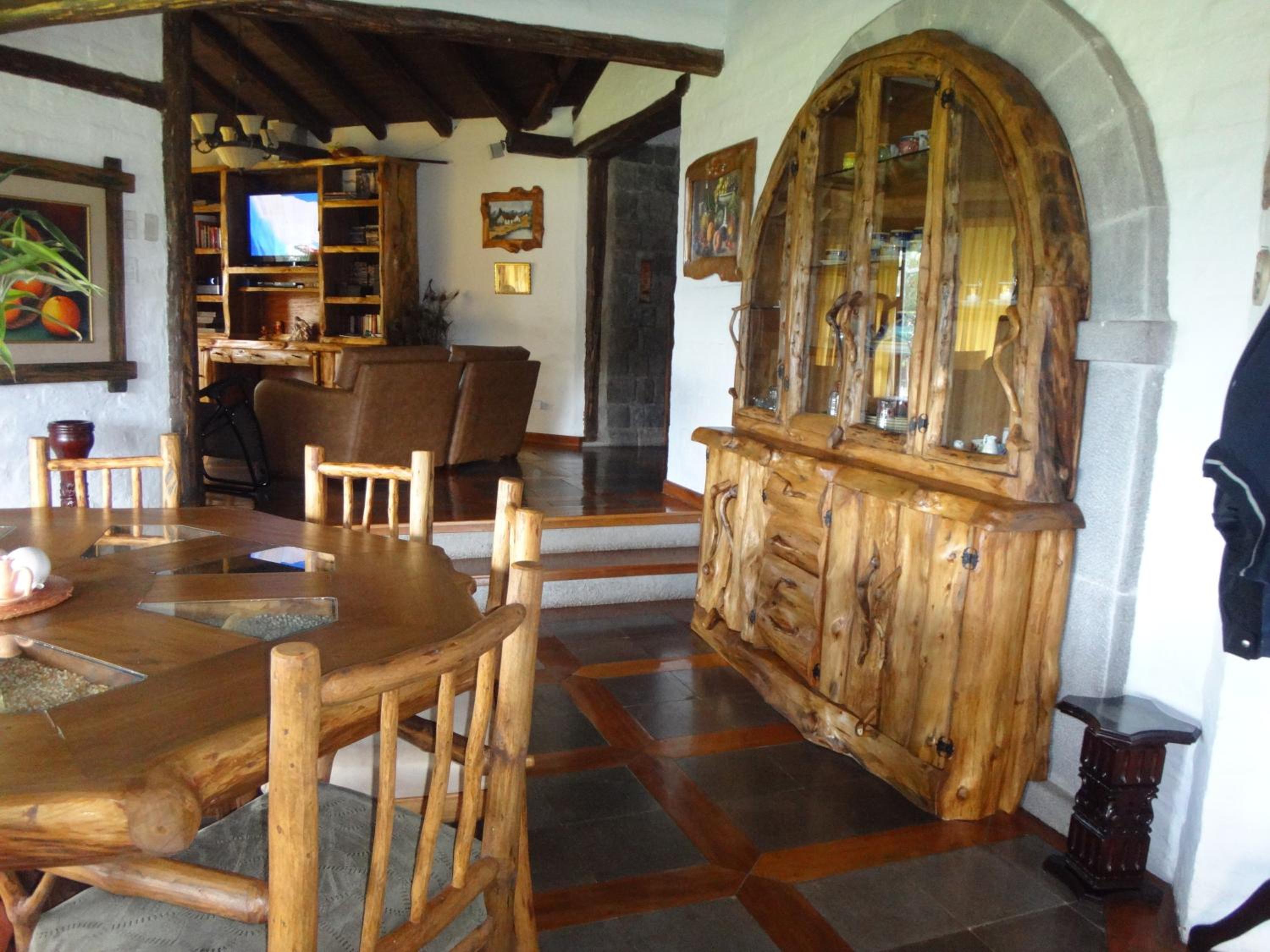 Zaysant Ecolodge