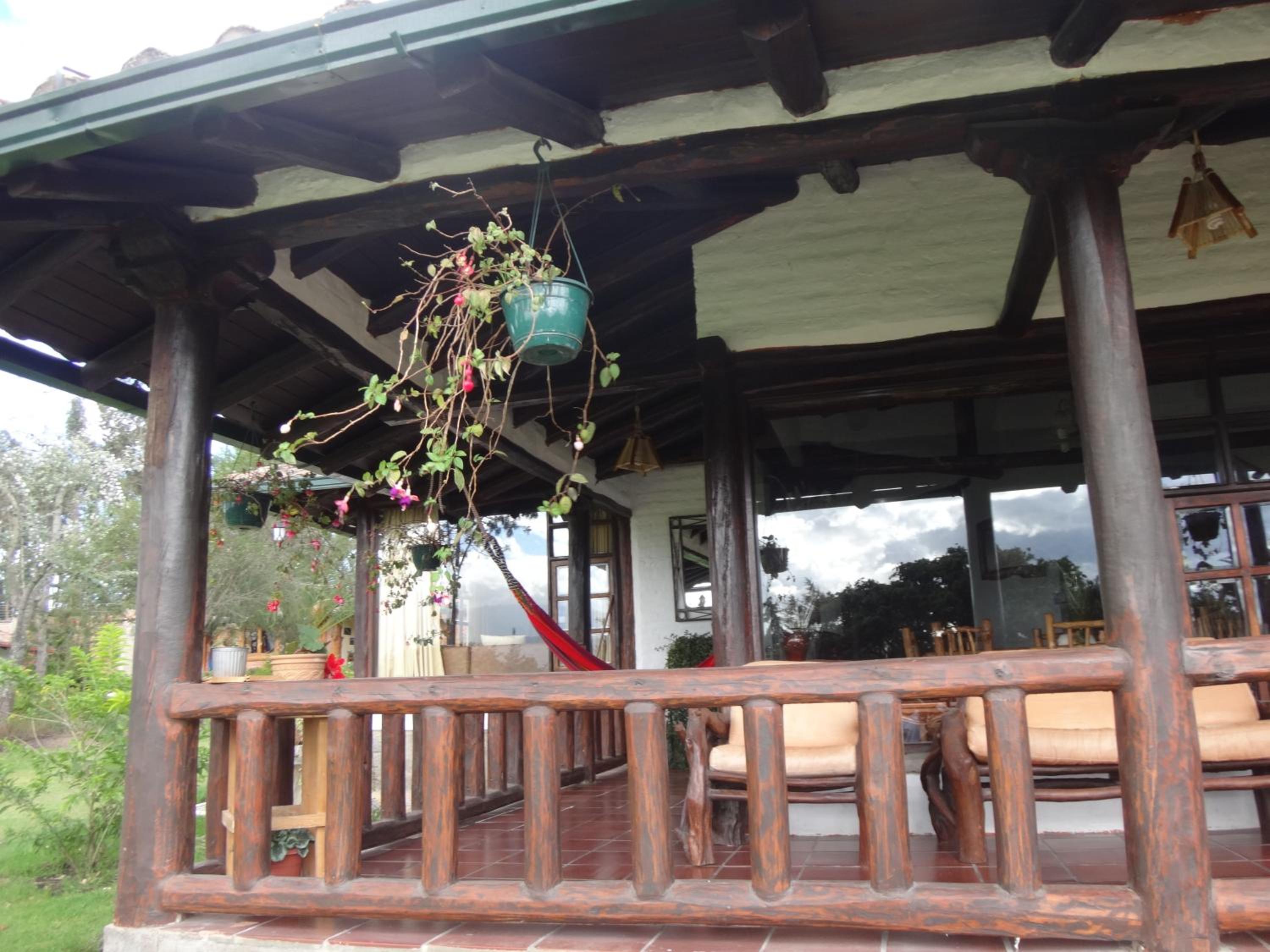 Zaysant Ecolodge