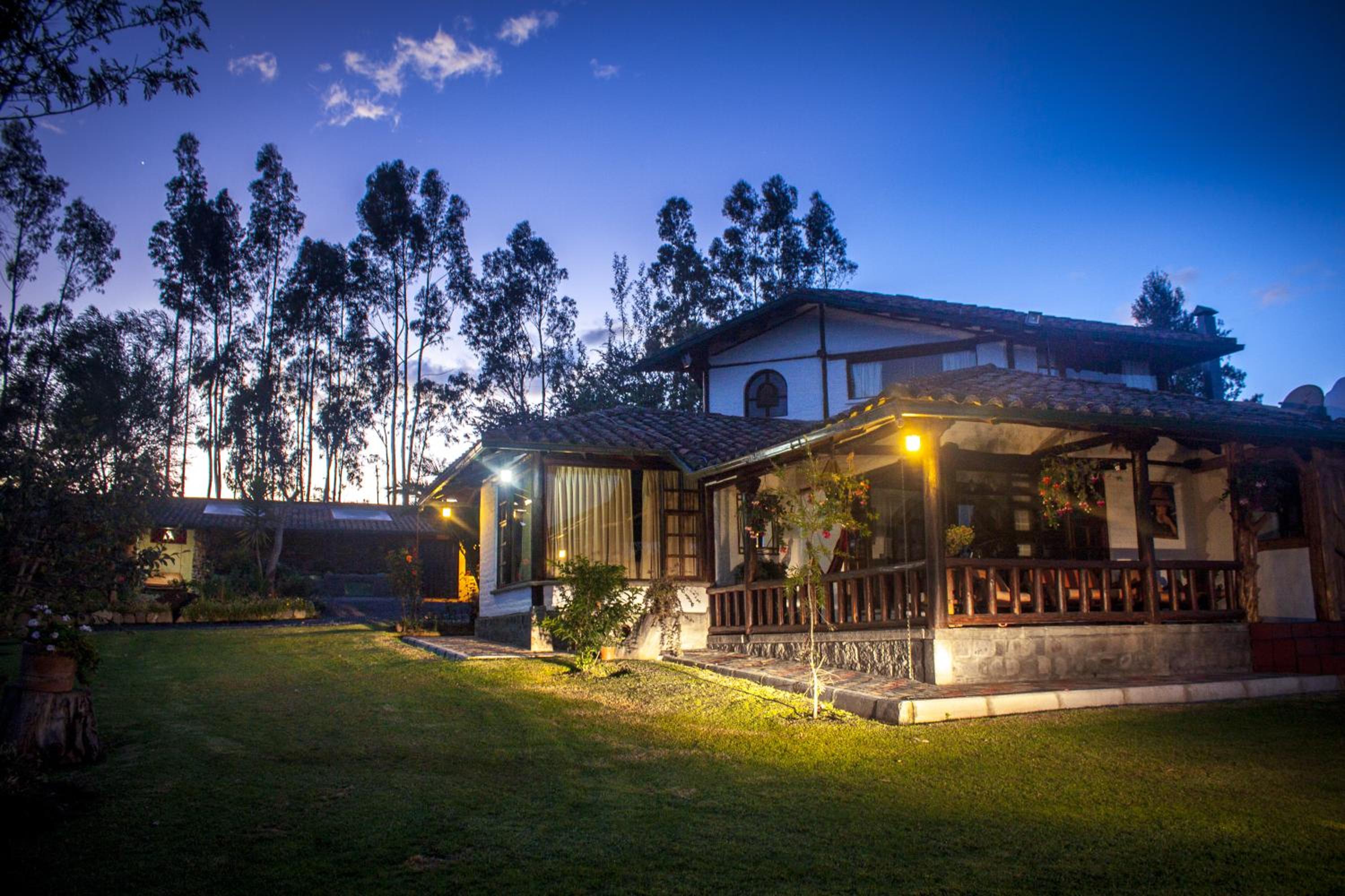 Zaysant Ecolodge
