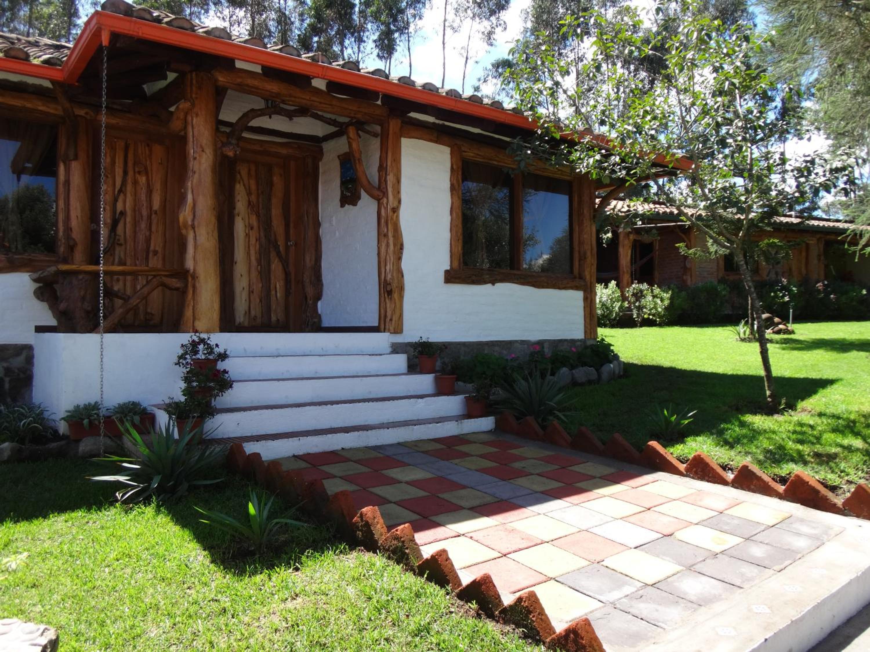 Zaysant Ecolodge