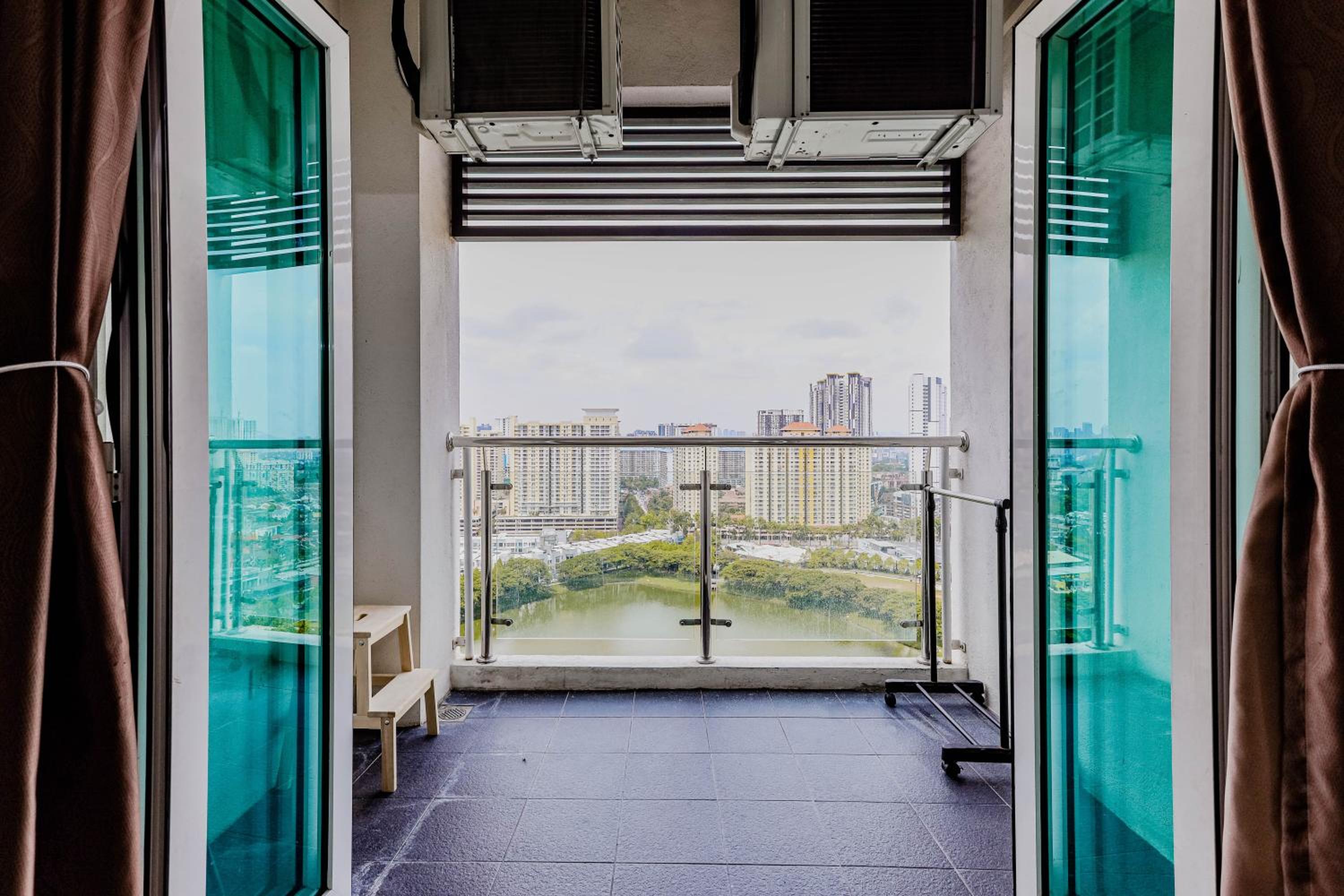 SETAPAK CENTRAL KUALA LUMPUR - By ALOHA