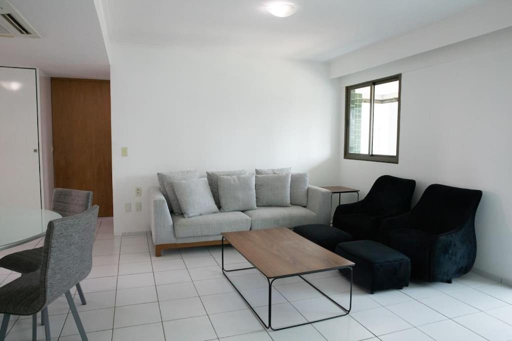 Excelente Apartamento! Custo benefício. Tudo perto