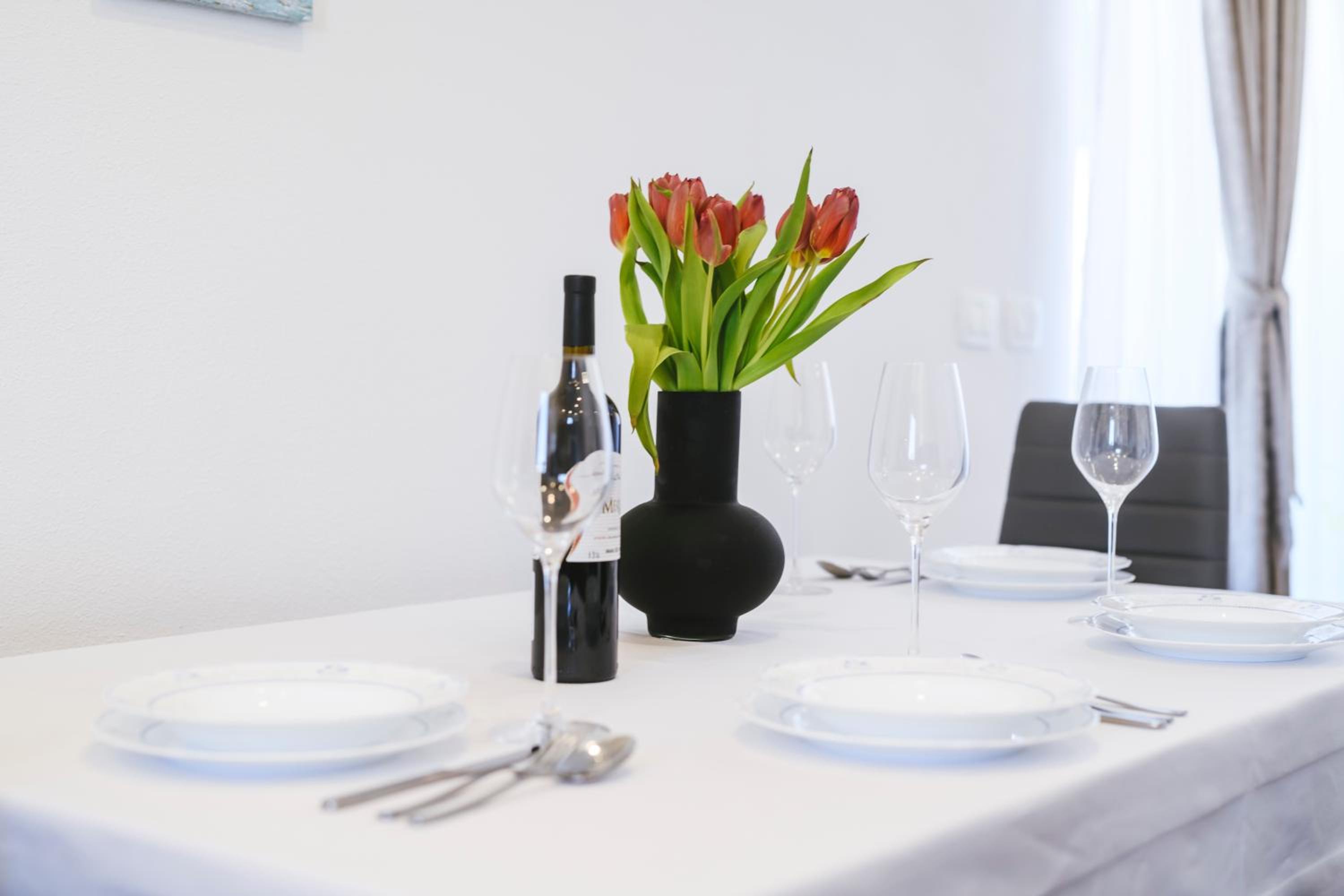 Apartments Mirela